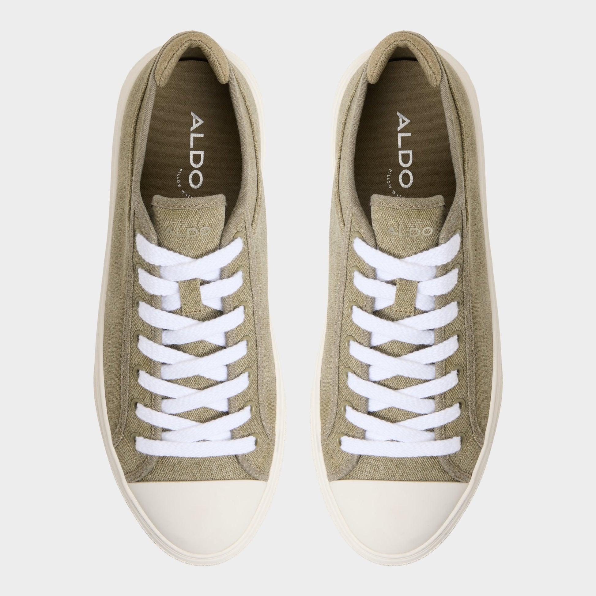Top-down view of the Khaki Colin Low top sneaker