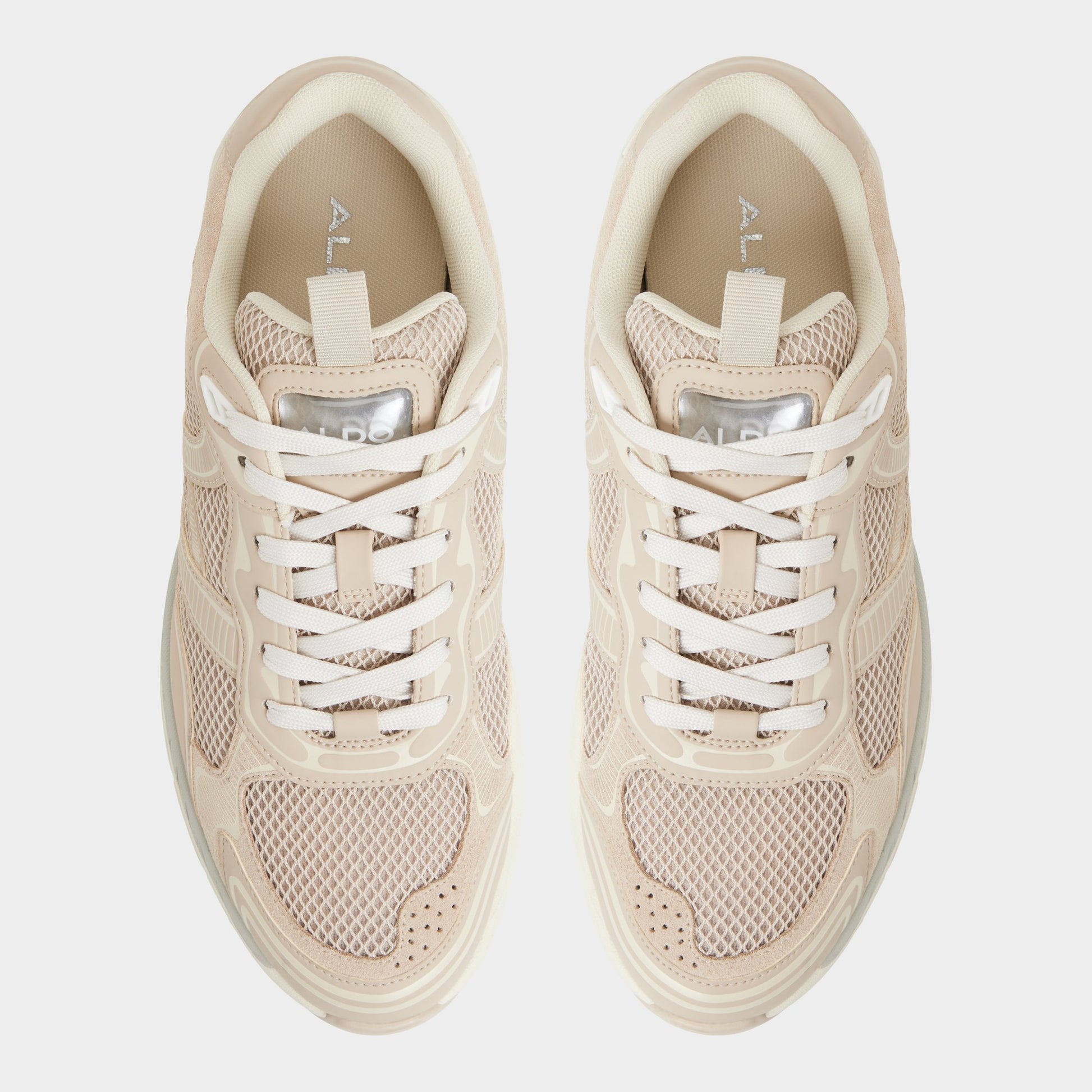 Top-down view of the Taupe Blade Low top sneaker