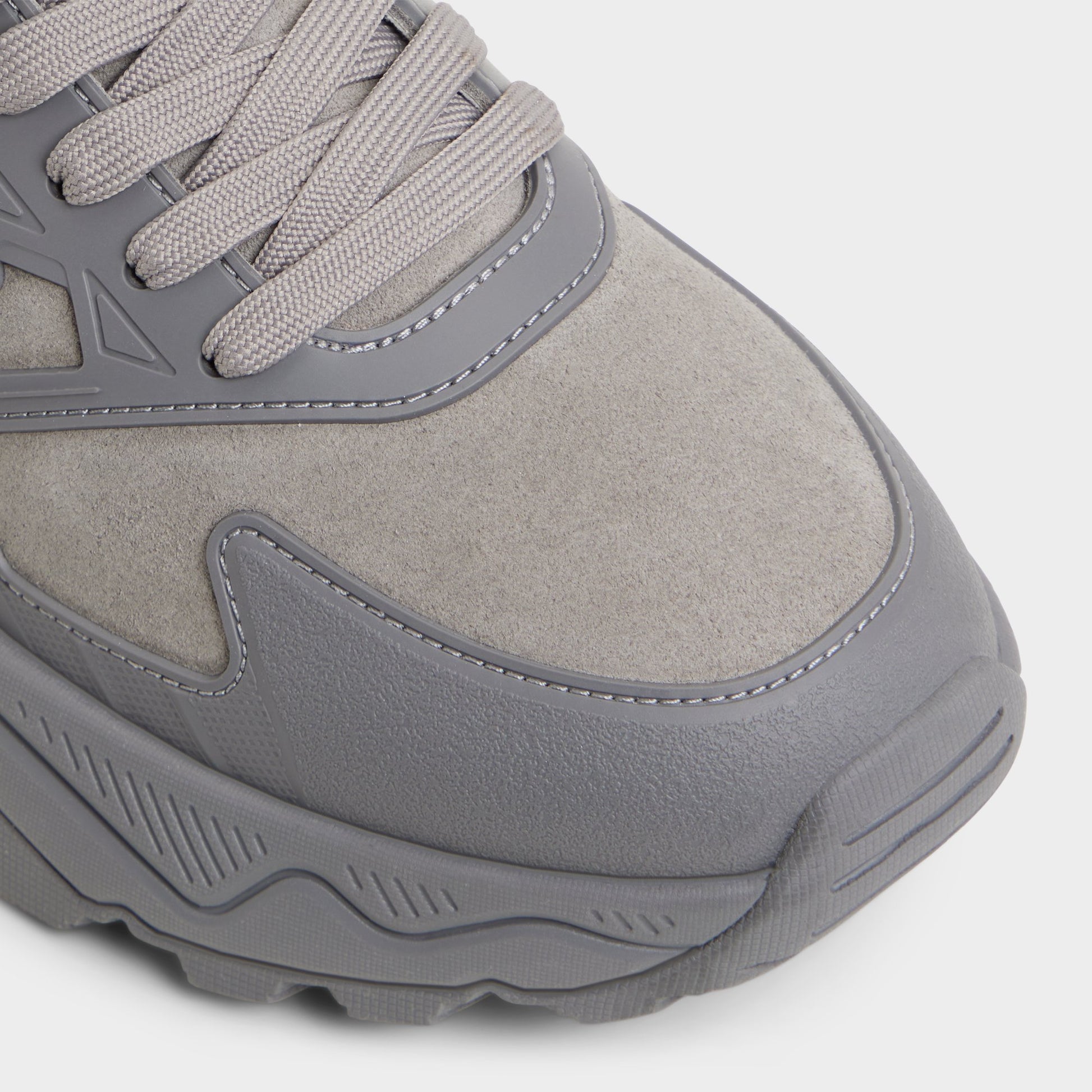 Close-up of the Grey Zeffy Jogger sneaker