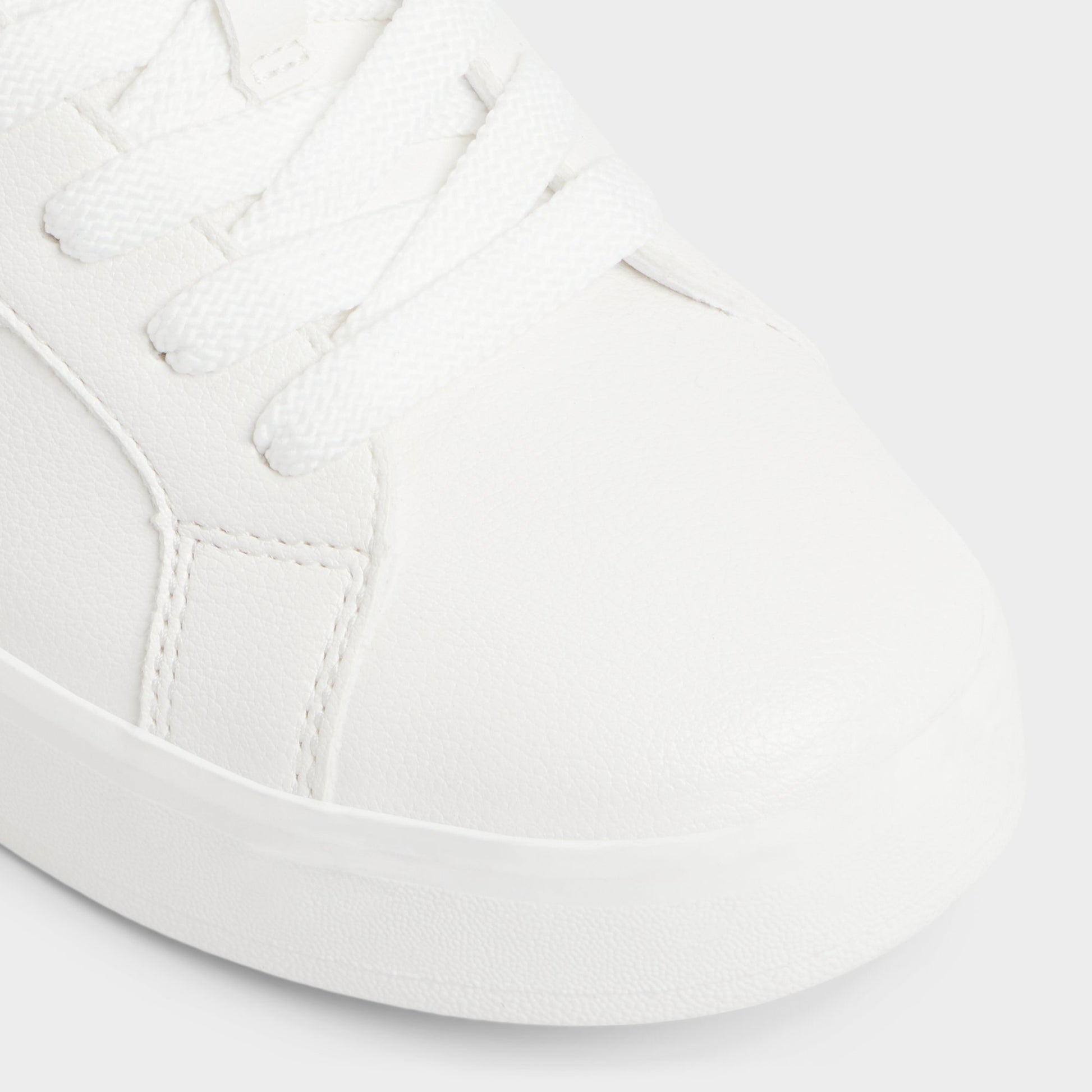 Gros plan de la Blanc Mtl1972snkr-l Sneaker bas