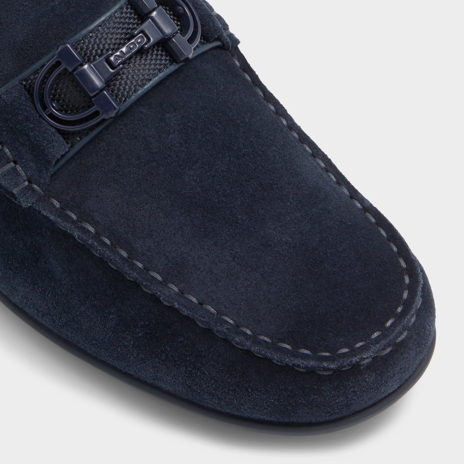 Close-up of the Navy Scuderiia-in Loafer