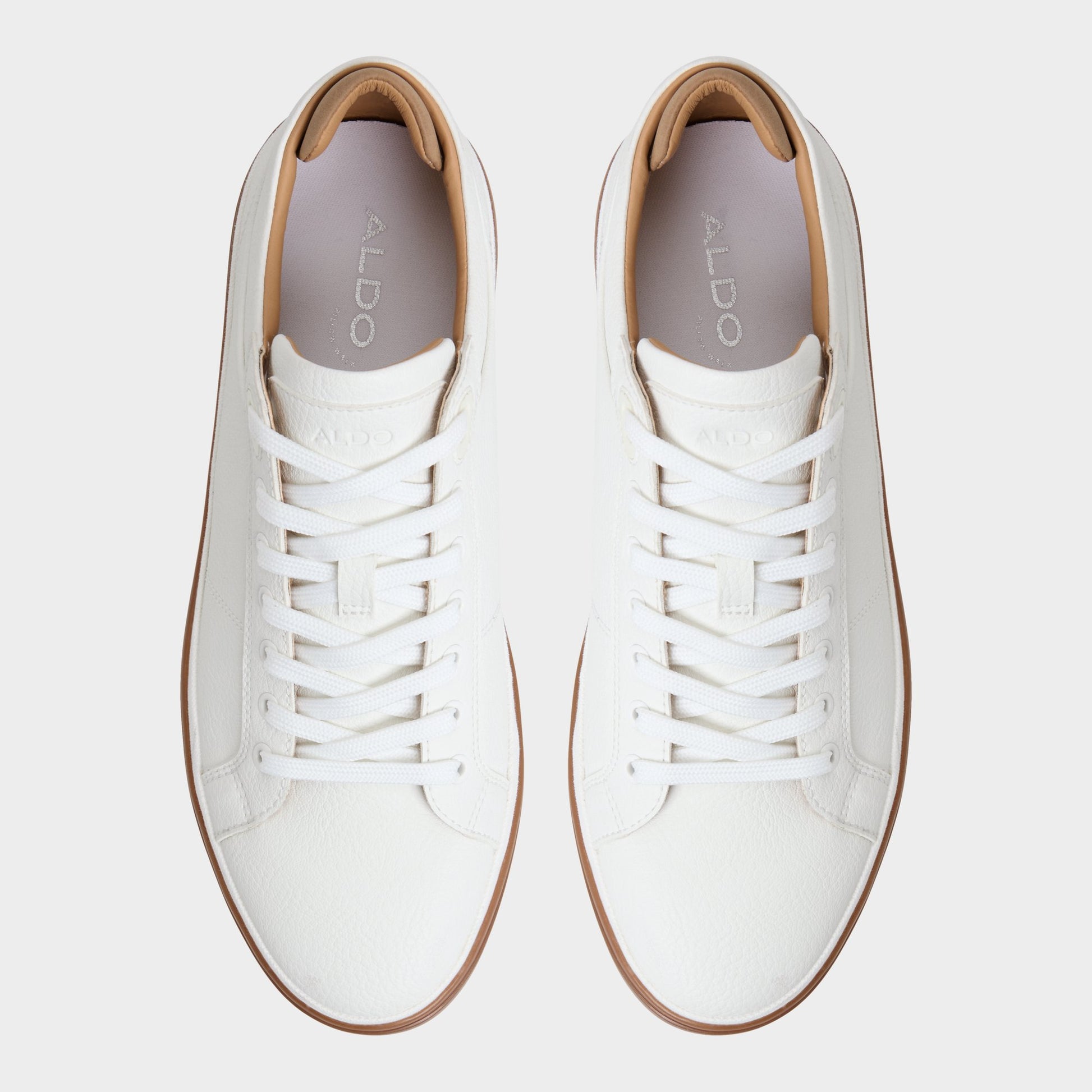 Top-down view of the Open White Finespec Low top sneaker