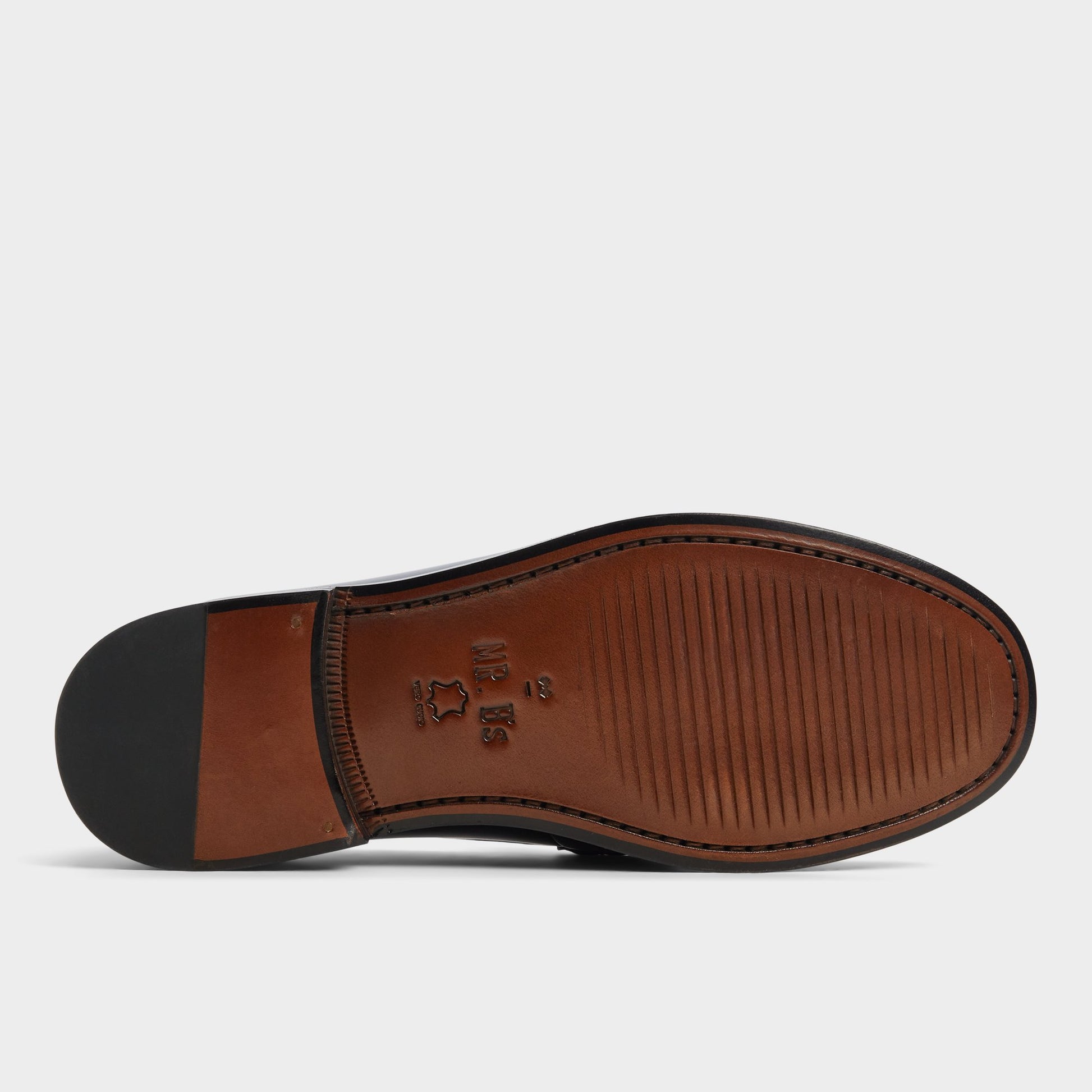 View of Black Jarom Loafer's sole