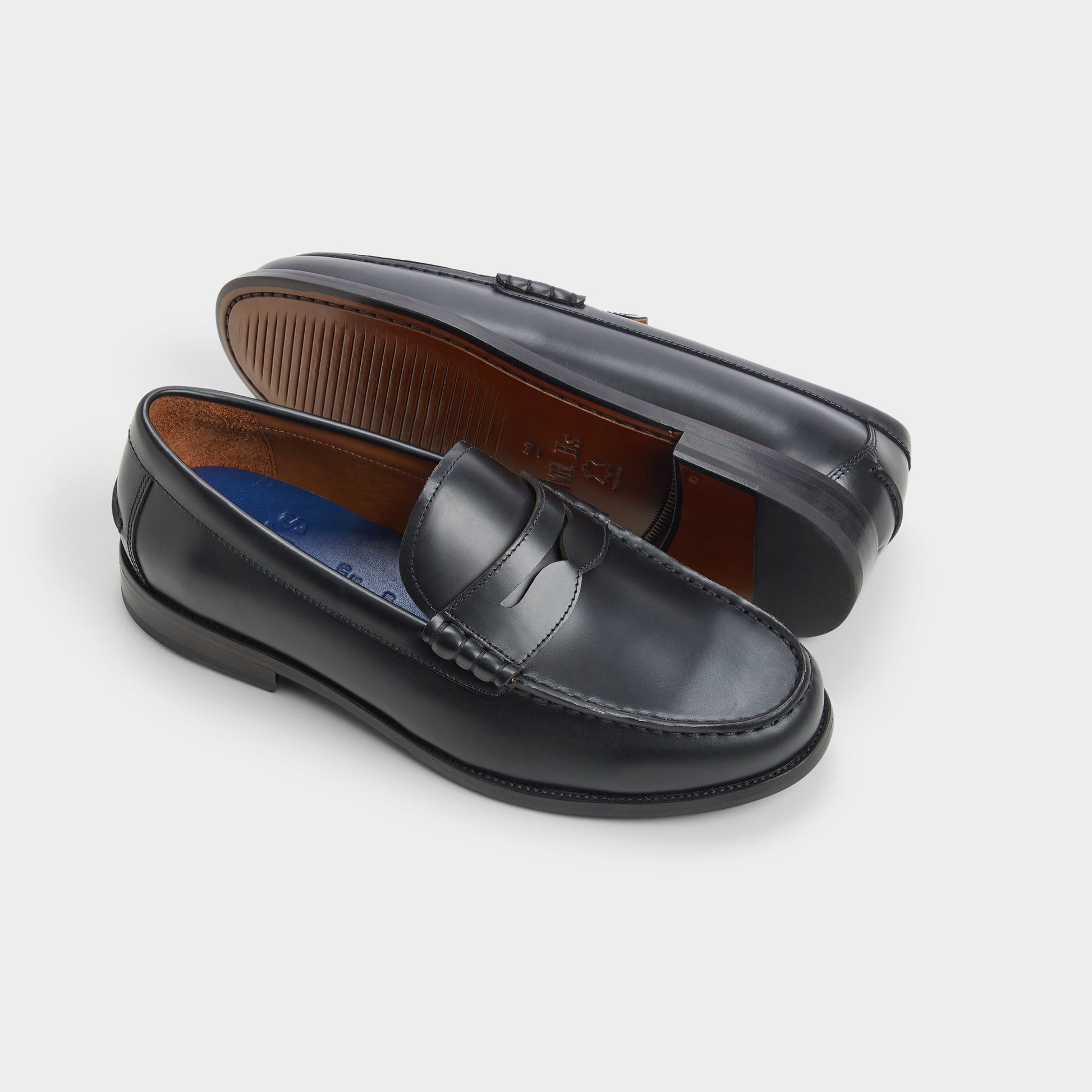 Highlighted view of a pair of Black Jarom Loafers