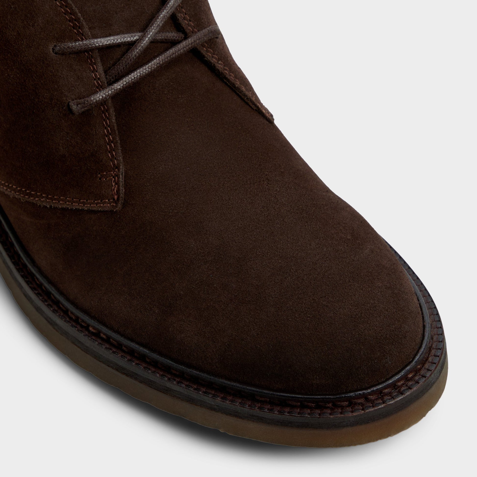 Close-up of the Dark Brown Zucca Chukka boot