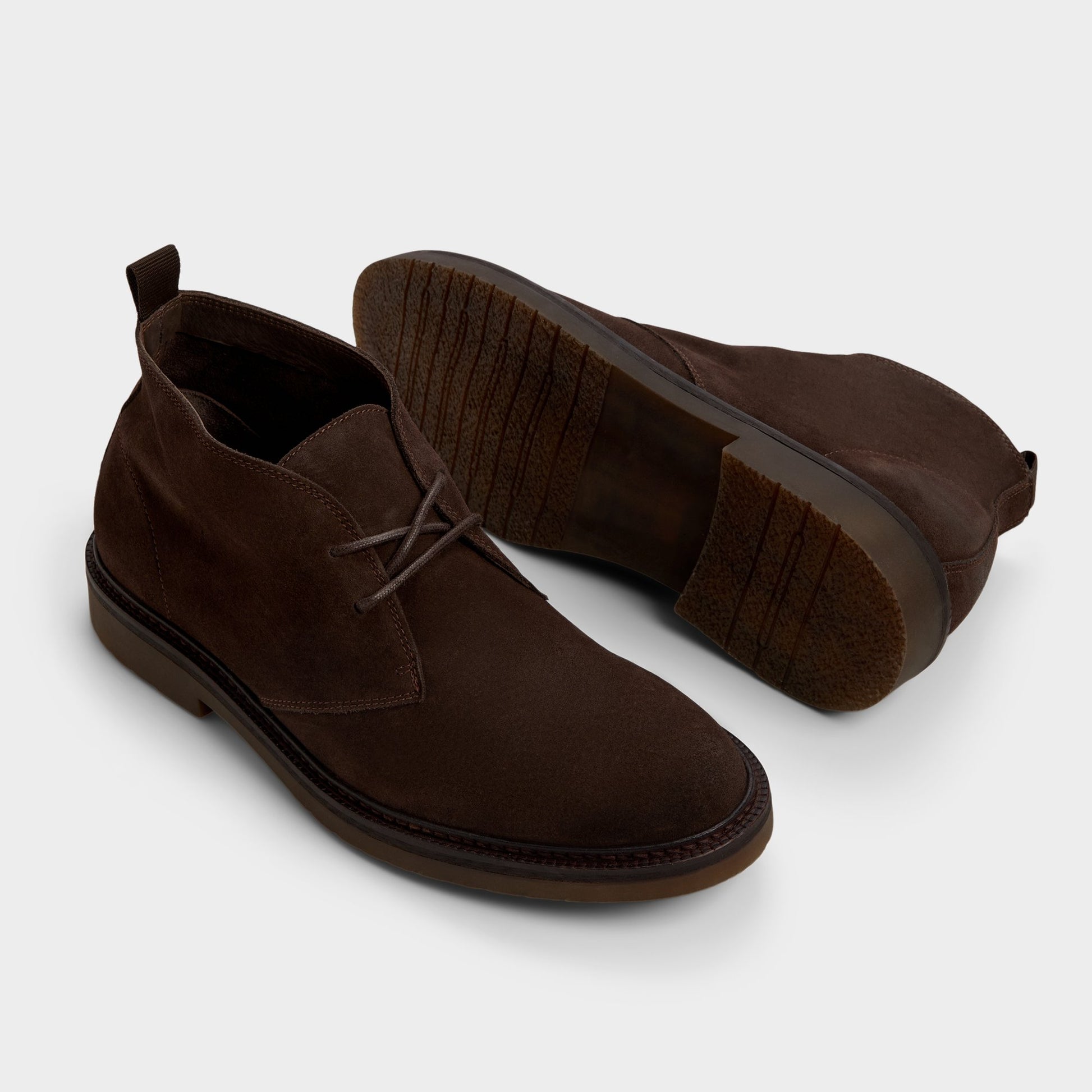 Highlighted view of a pair of Dark Brown Zucca Chukka boots