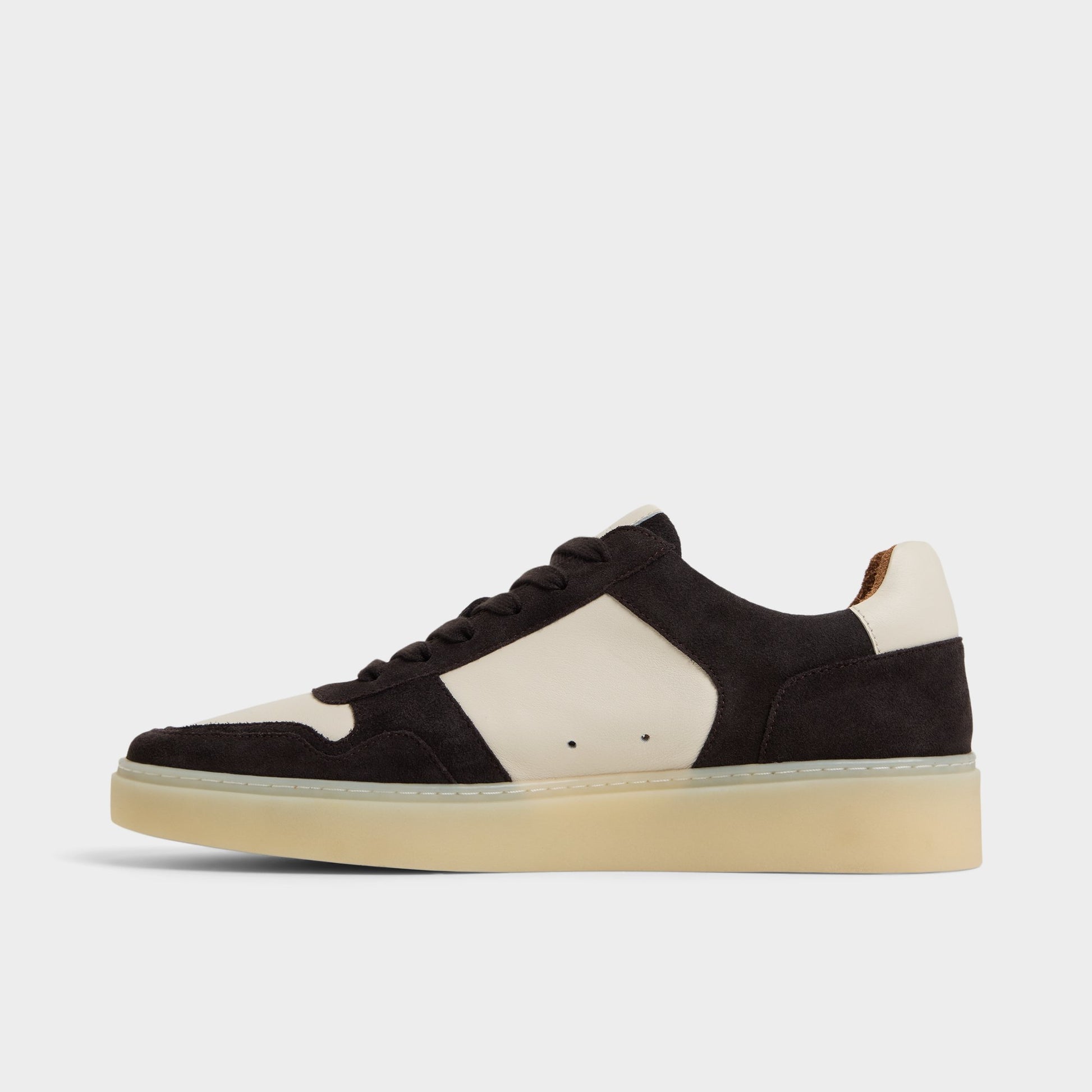 Side view of Ivory Montie Low top sneaker