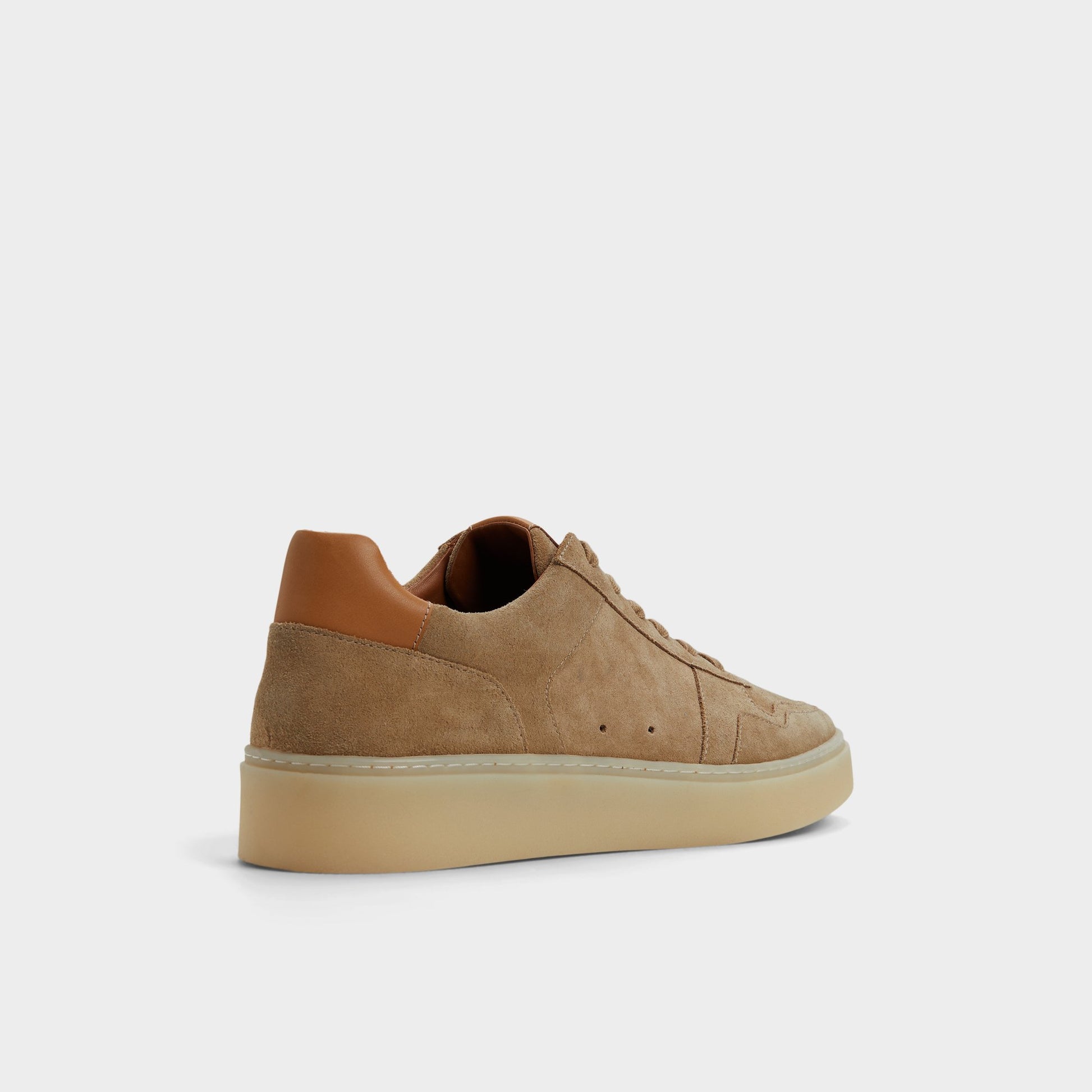 Three-quarter angle of Cognac Montie Low top sneaker's back side