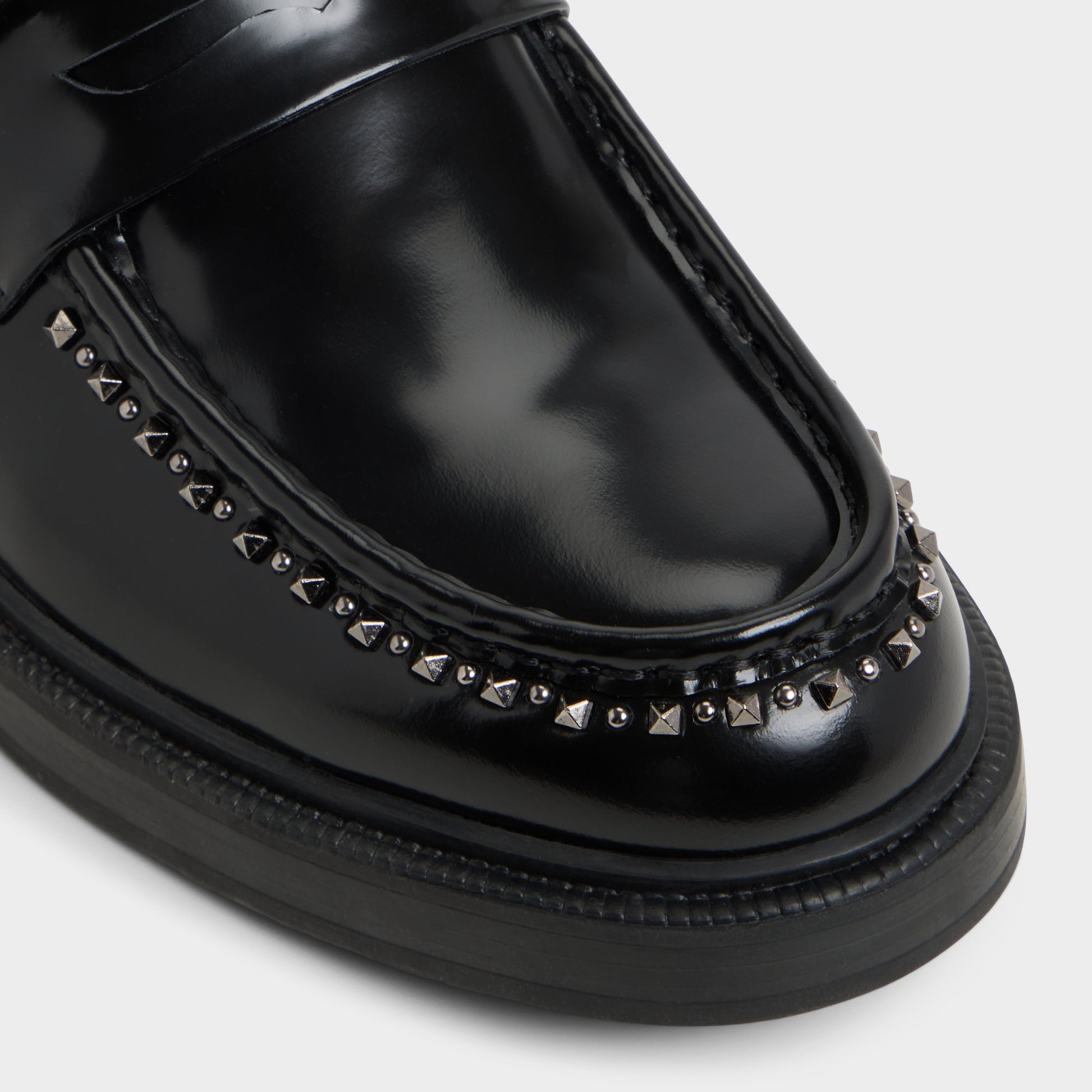Close-up of the Black Zollo Loafer
