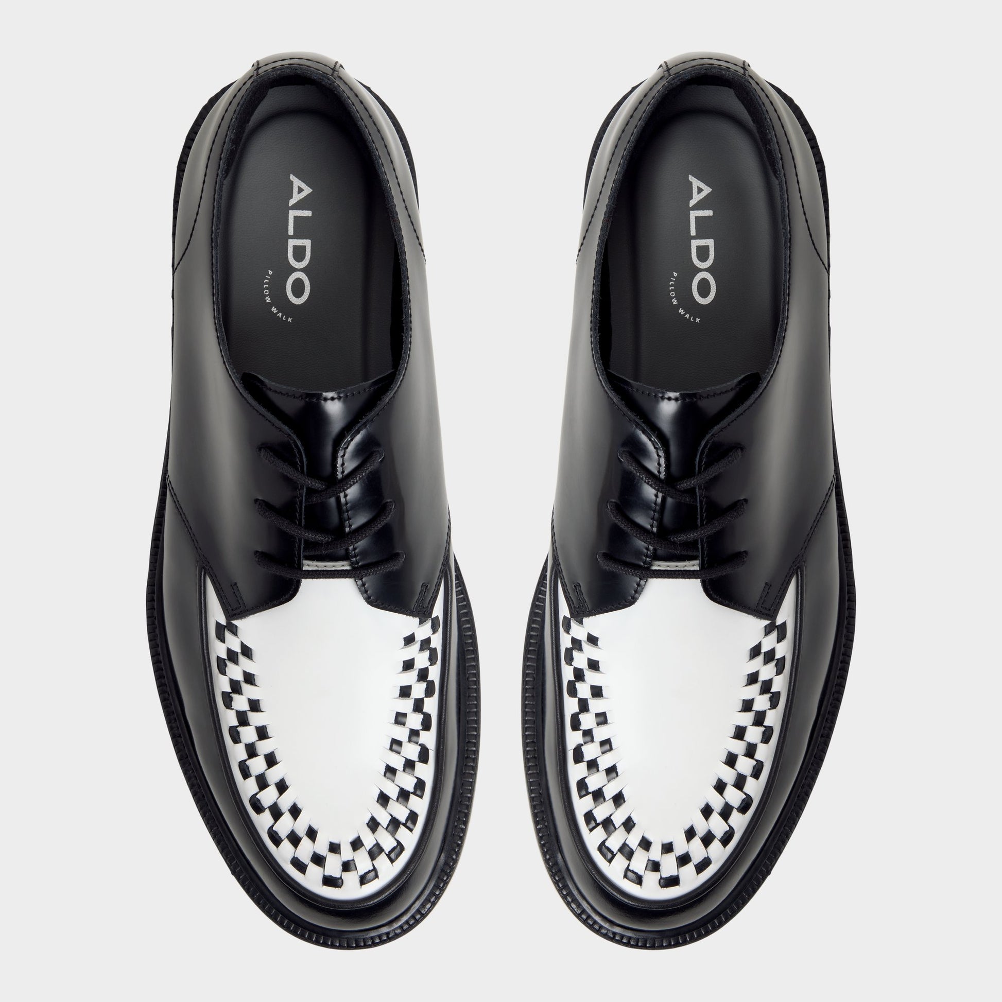 Top-down view of the Black/White Rocco Oxford shoe