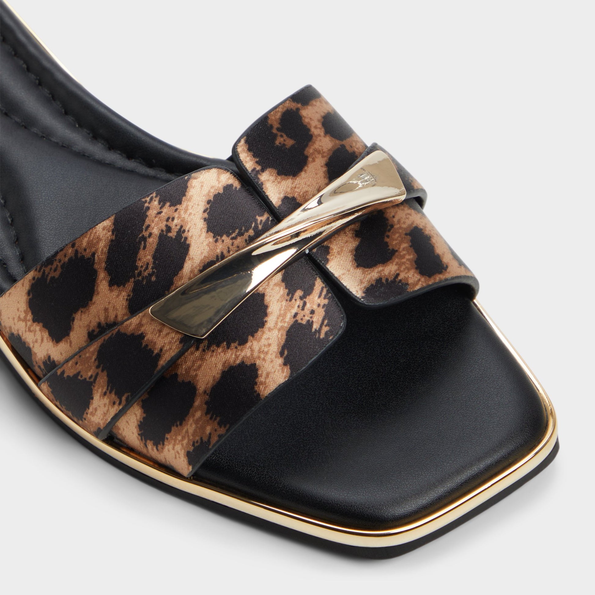 Close-up of the Brown Multi Darlina Slide sandal