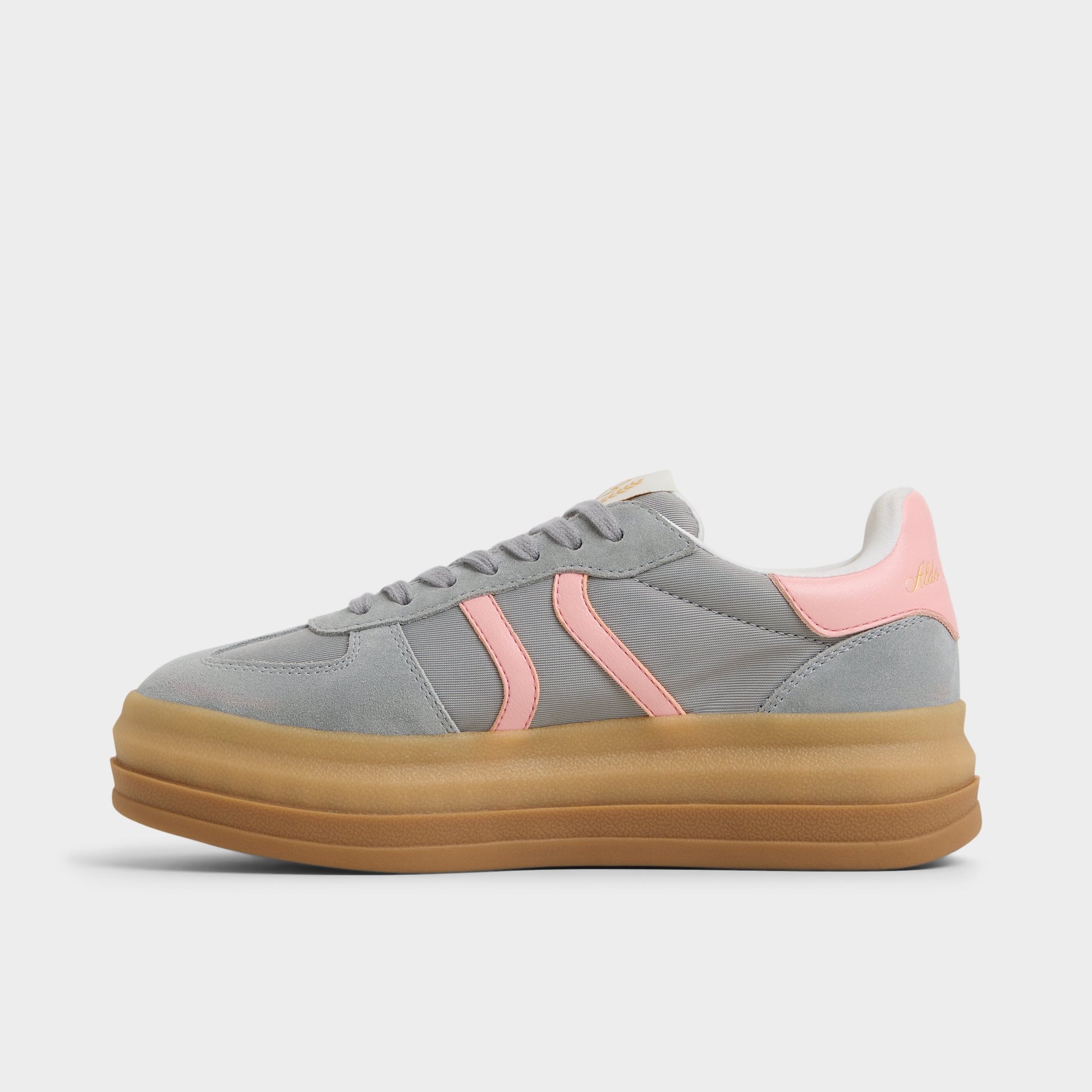 Side view of Open Grey Elabrintar Low top sneaker