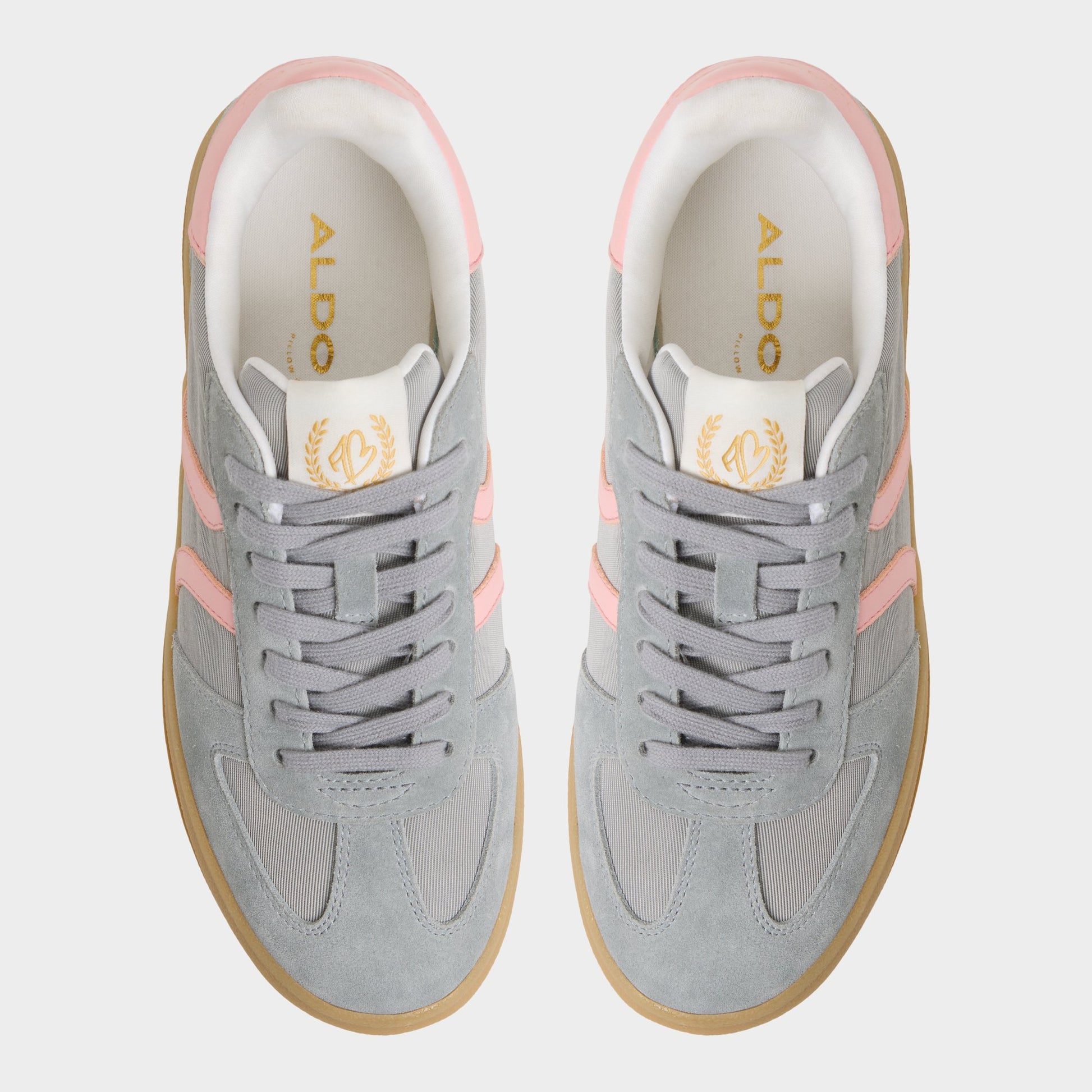 Top-down view of the Open Grey Elabrintar Low top sneaker