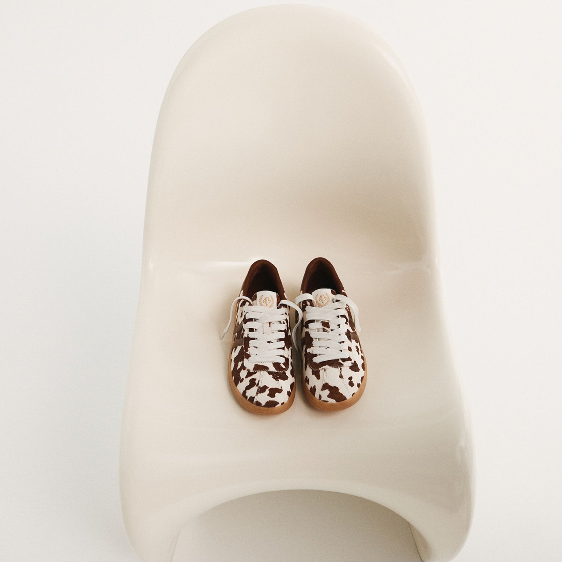 Product media for Chicsneaker