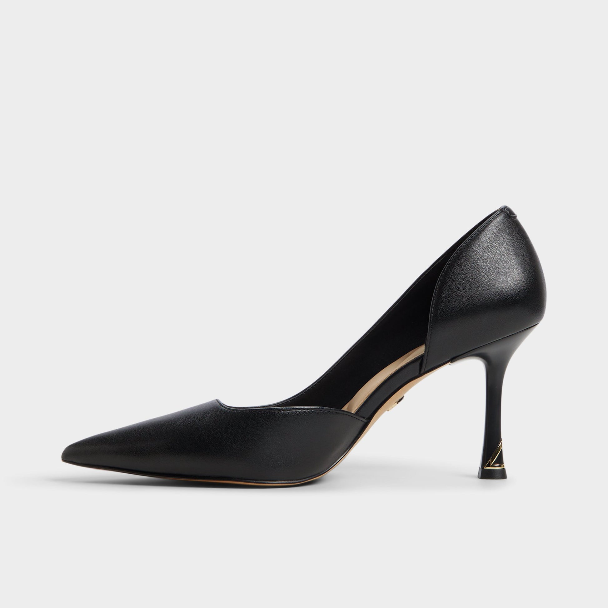 Side view of Black Livianna Pump