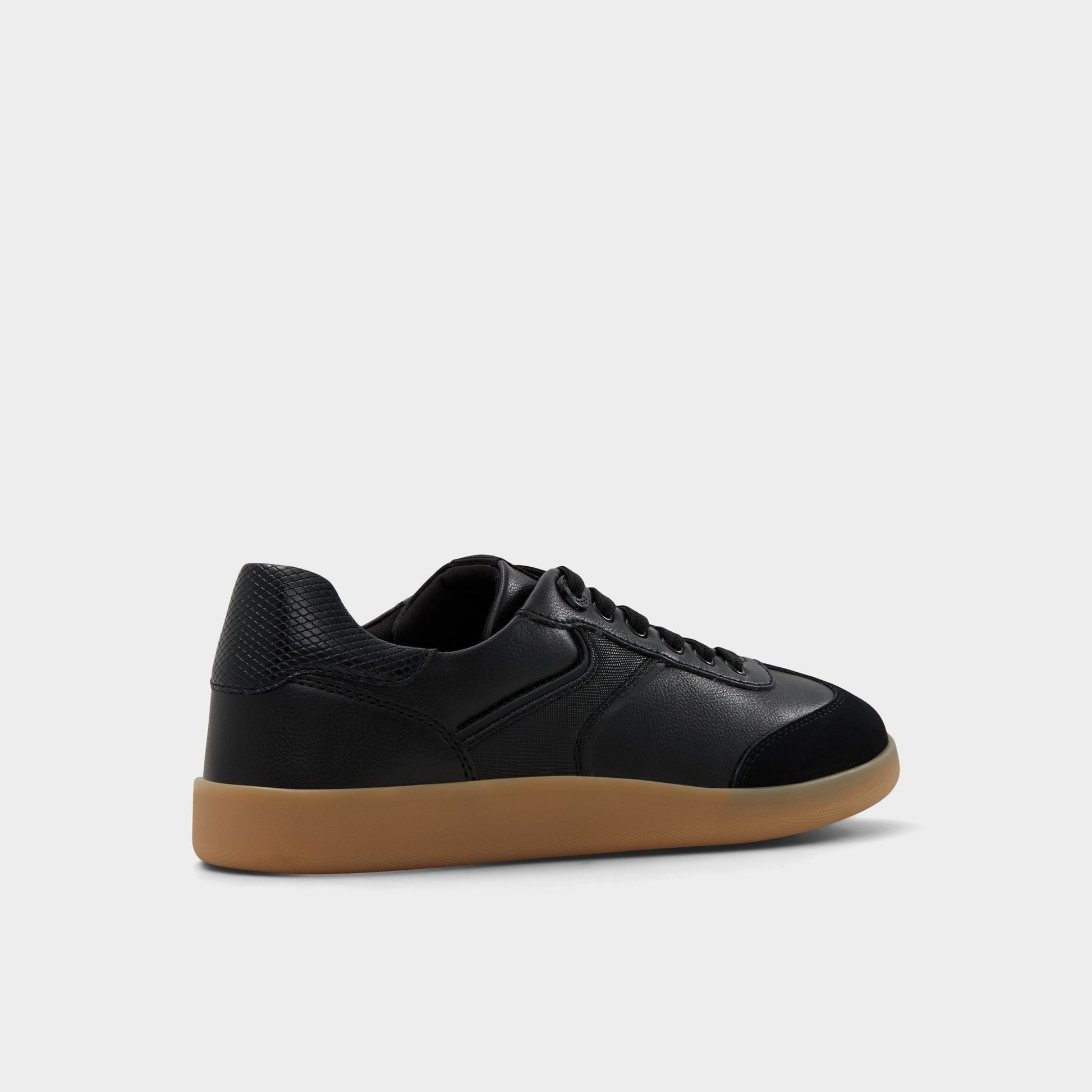 Three-quarter angle of Black Erilg-xt Sneaker's back side
