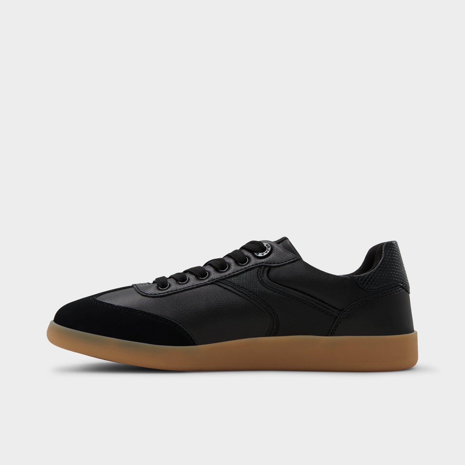 Side view of Black Erilg-xt Sneaker