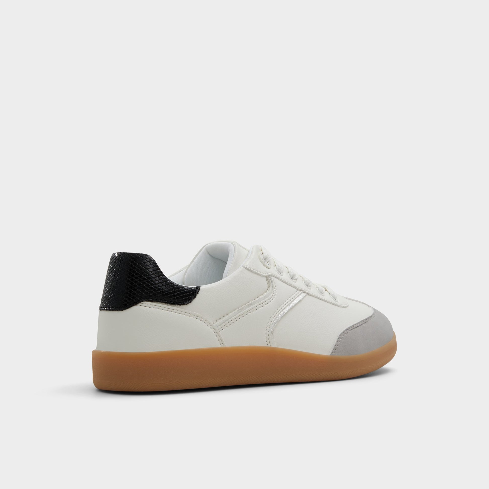 Three-quarter angle of White/Black Erilg-xt Sneaker's back side
