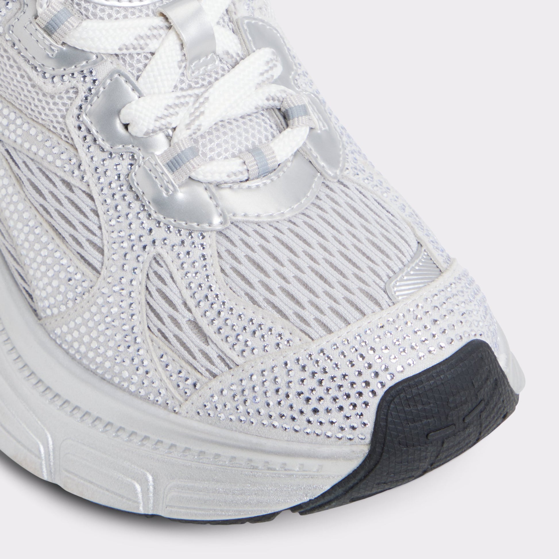 Gros plan de la Argent Powerplay Sneaker