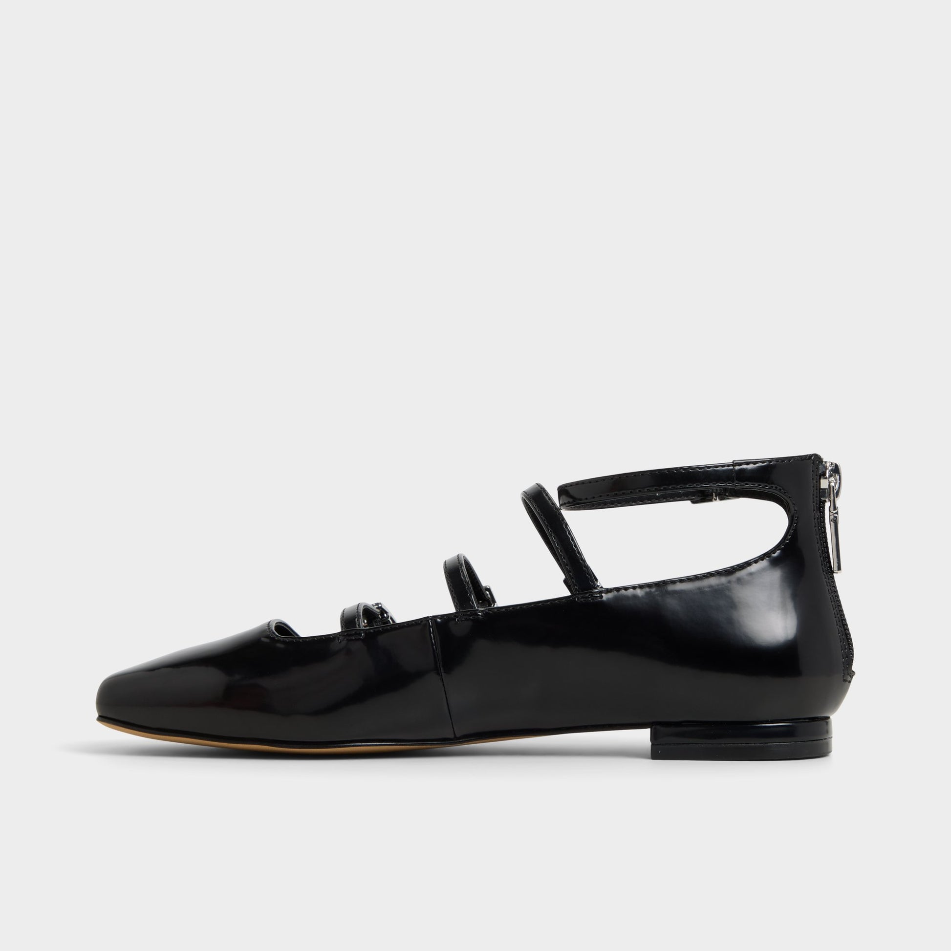 Vue latérale de Noir Nelta Ballerine