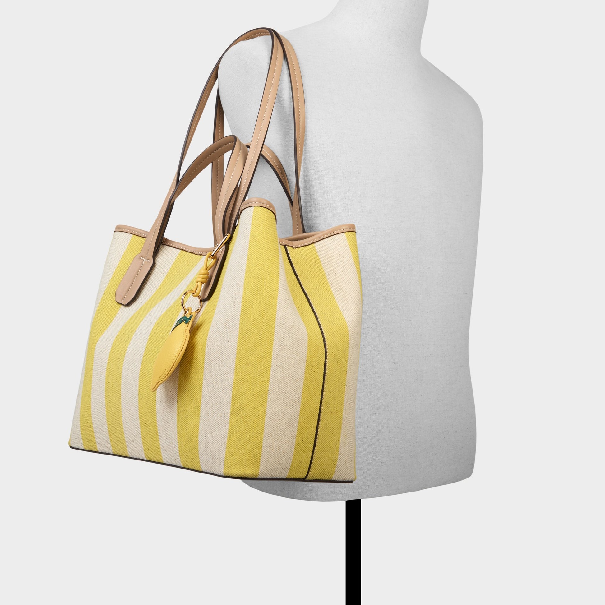 Product media for Summertote