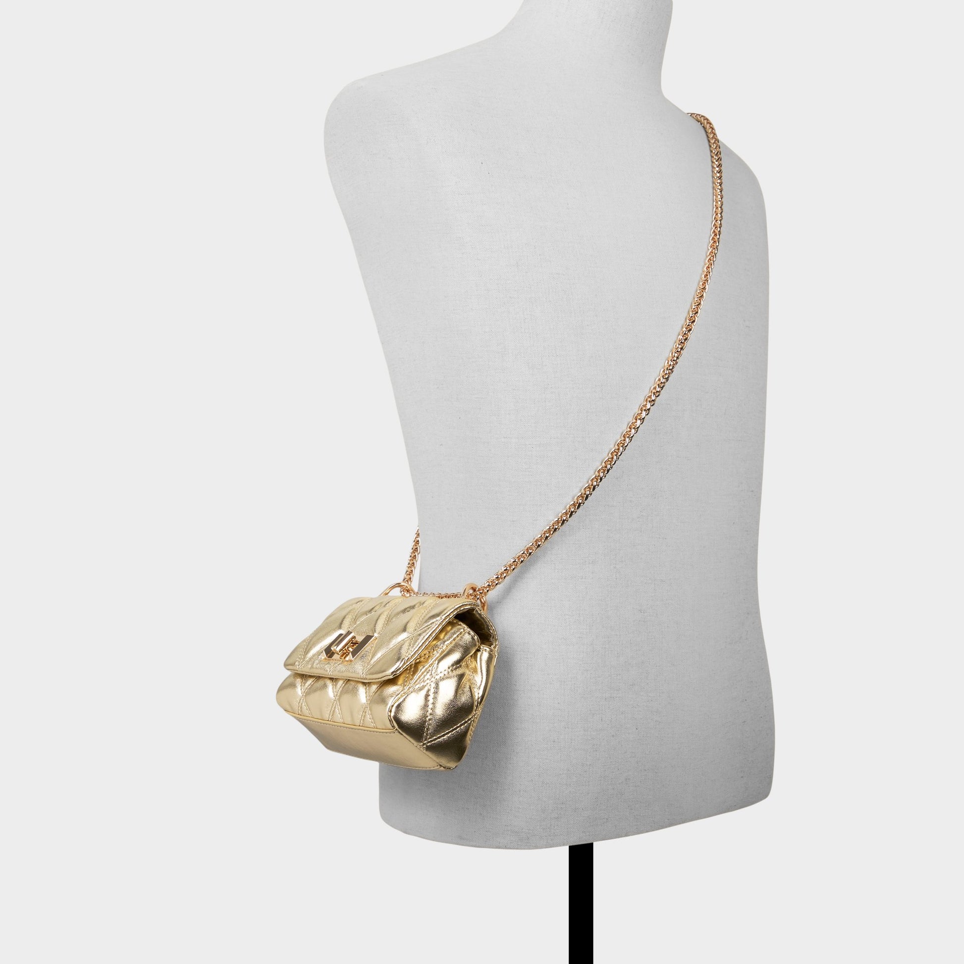 Product media for Ledia