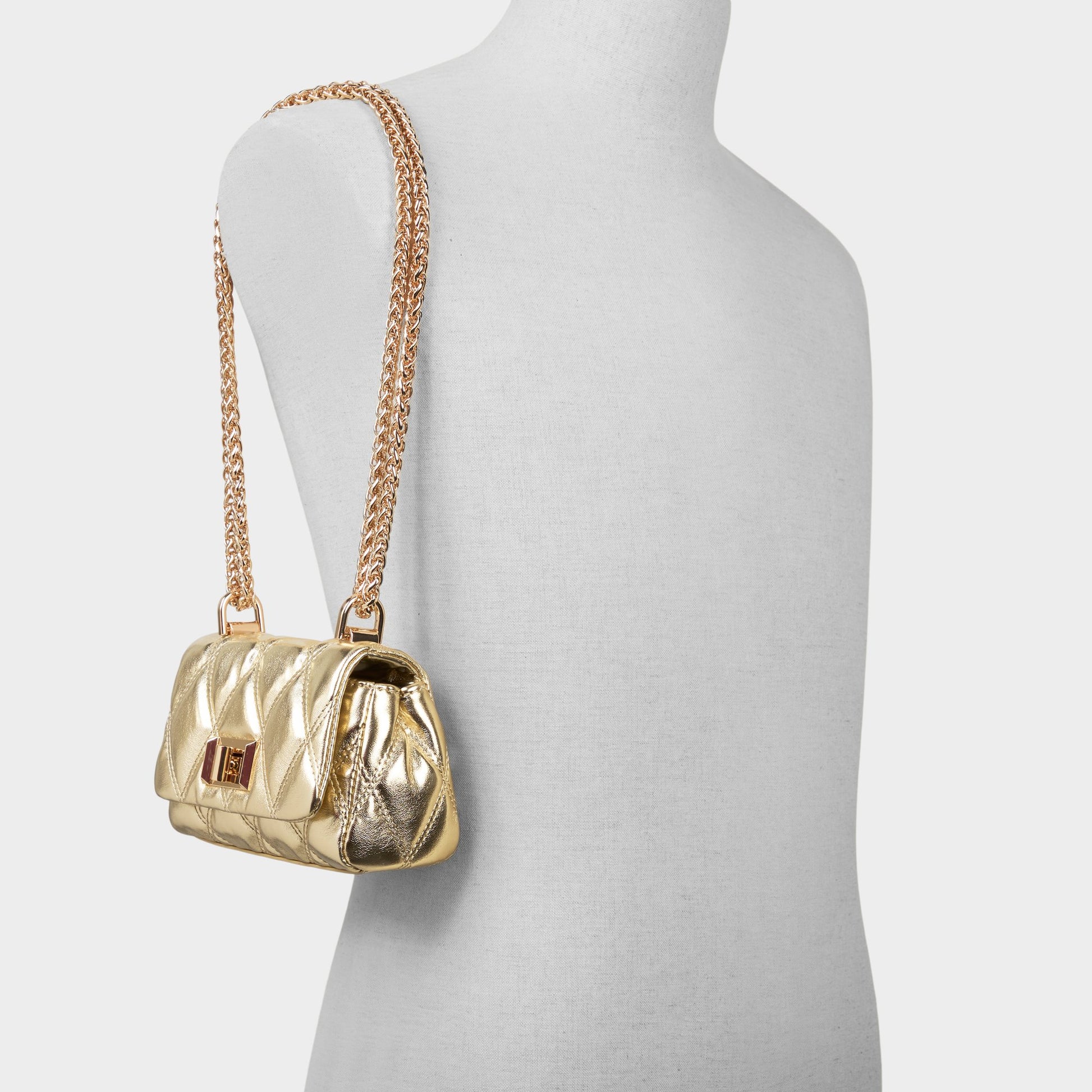 Product media for Ledia