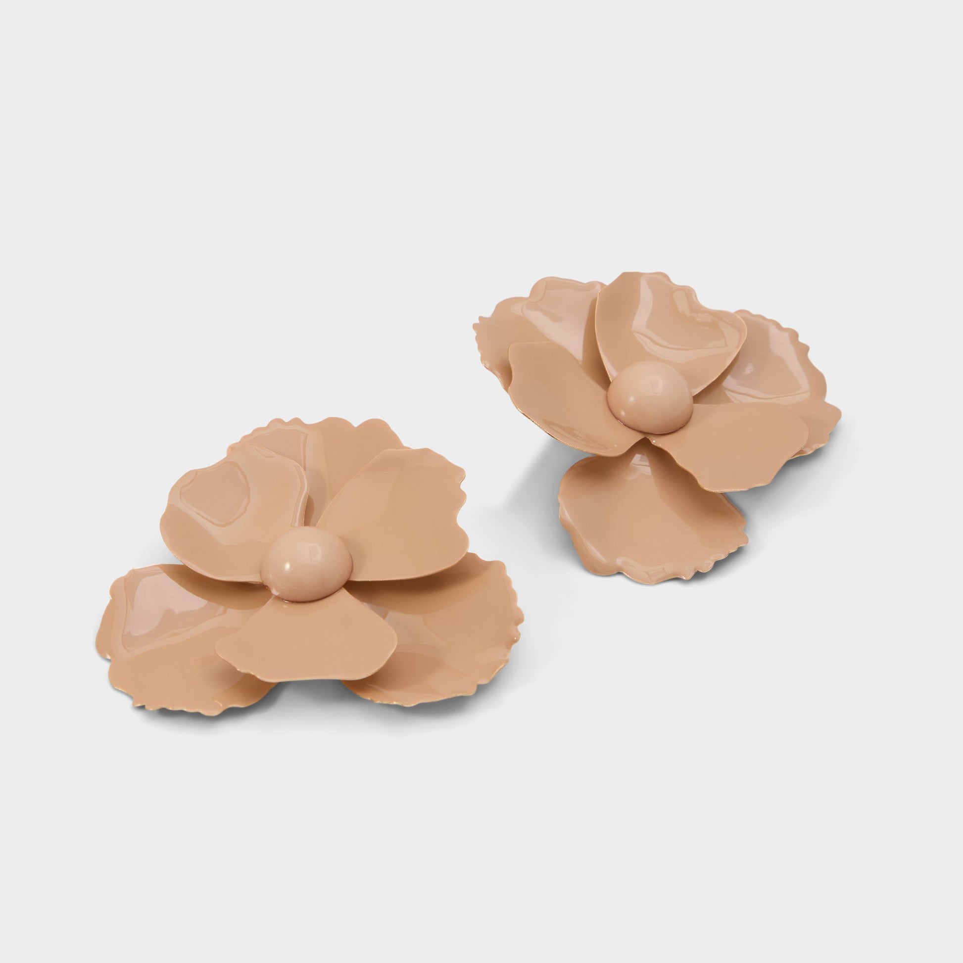 Product media for Luccyy