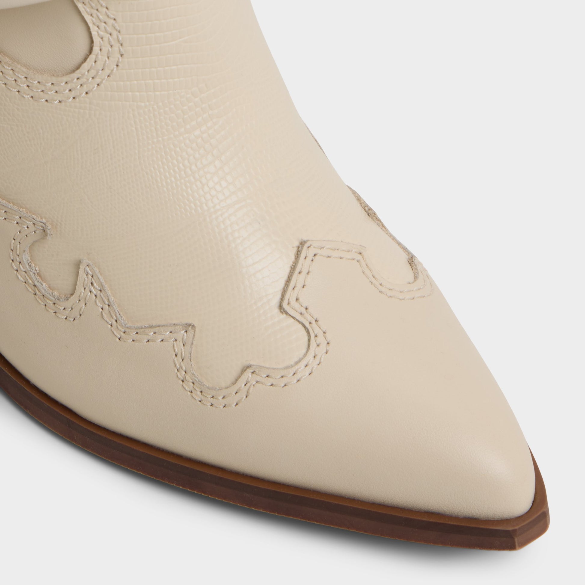 Close-up of the Other White Nuwestern Western boot