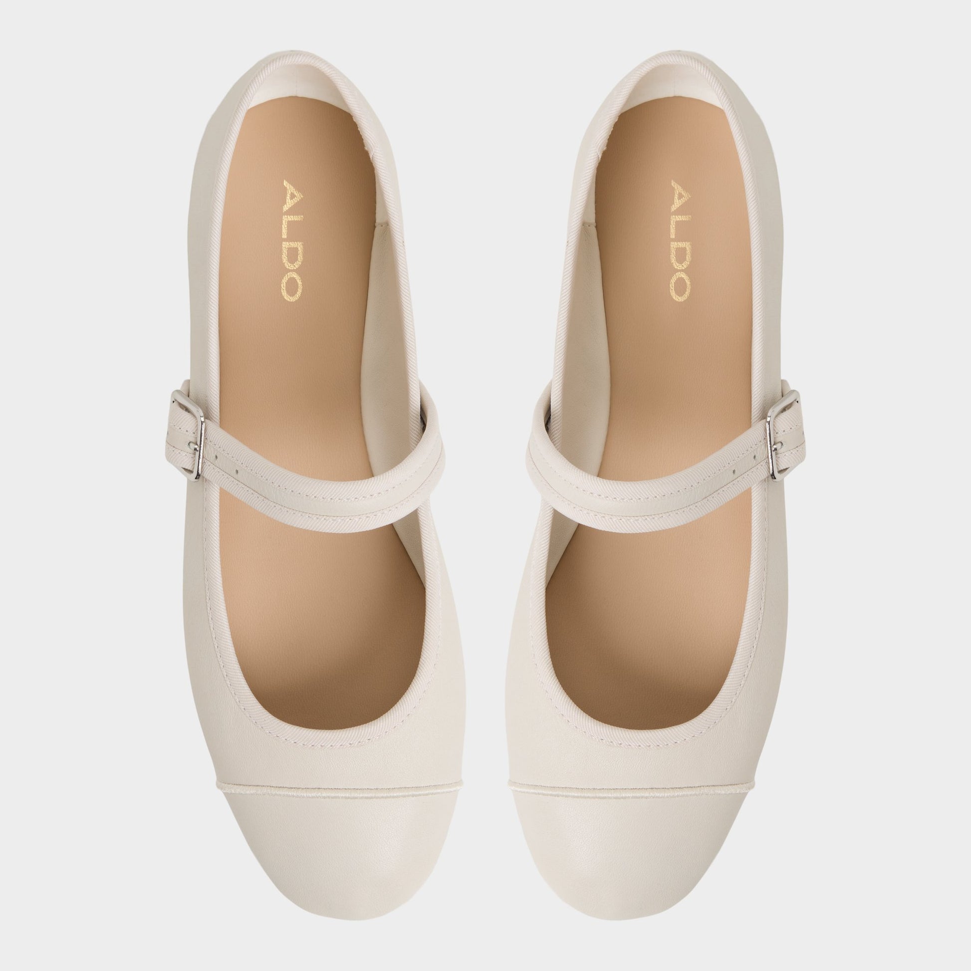 Top-down view of the White Caylyn Ballerina