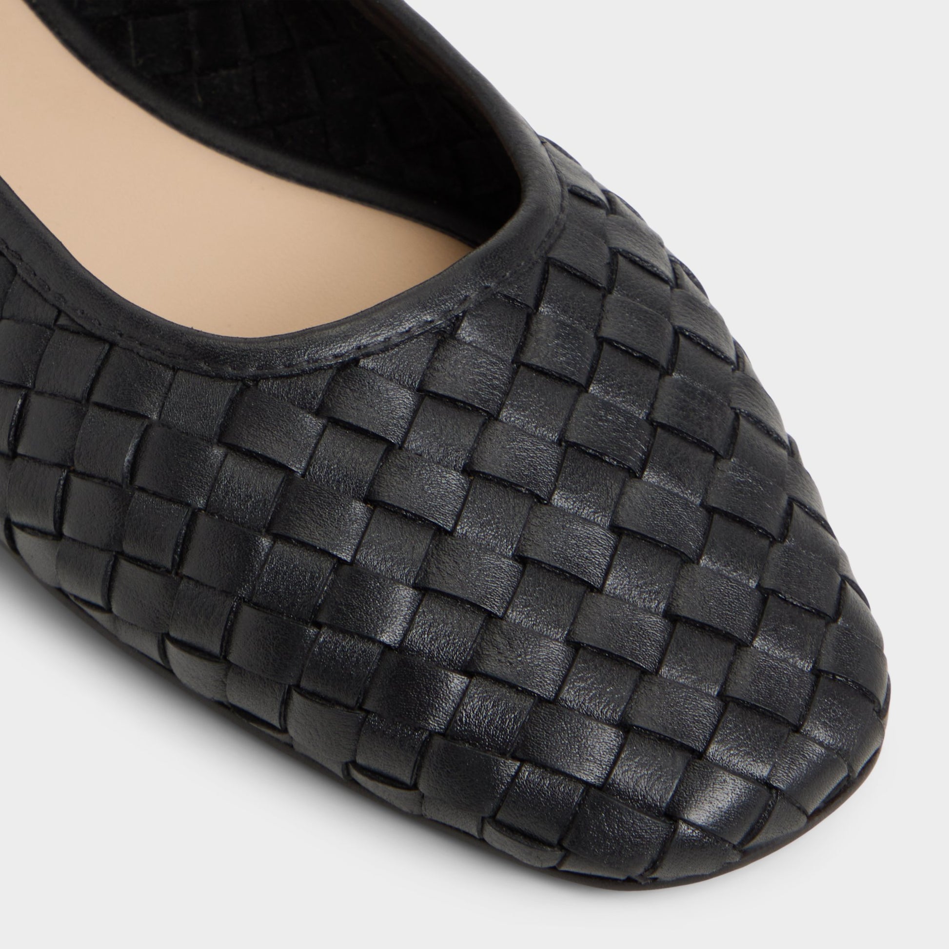 Close-up of the Black Adrabrinna Ballerina