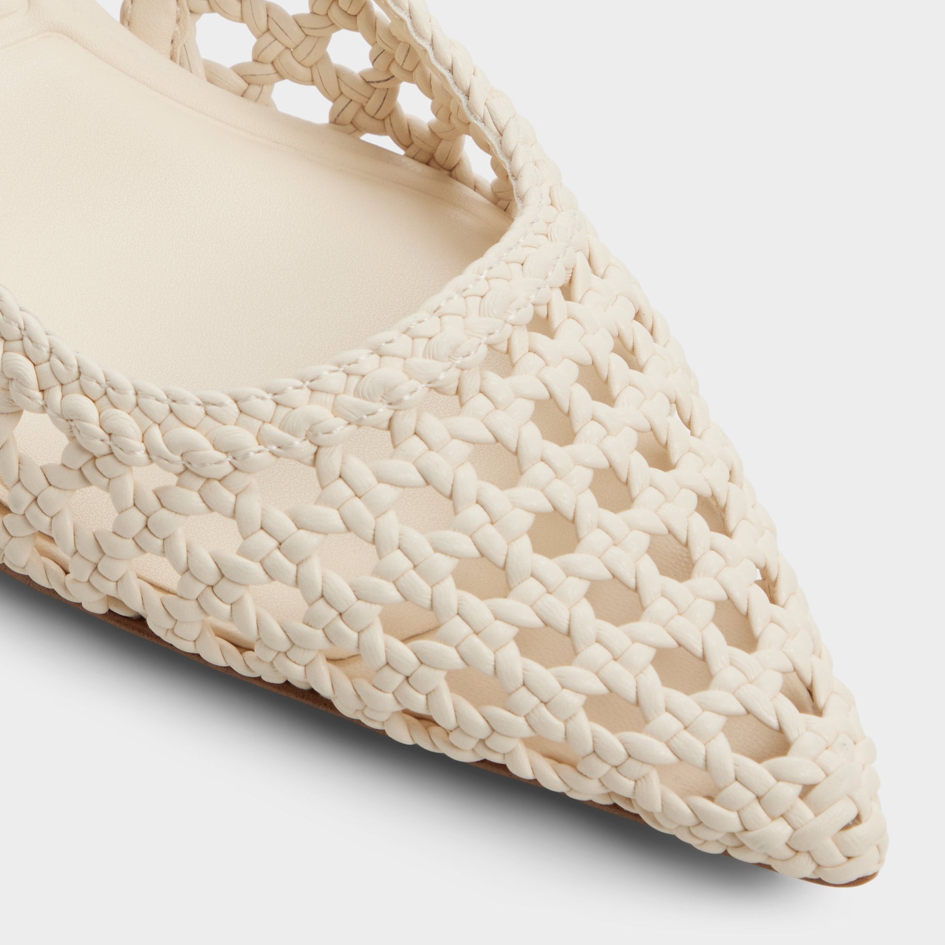 Close-up of the Light beige Violettia Sling back high heel