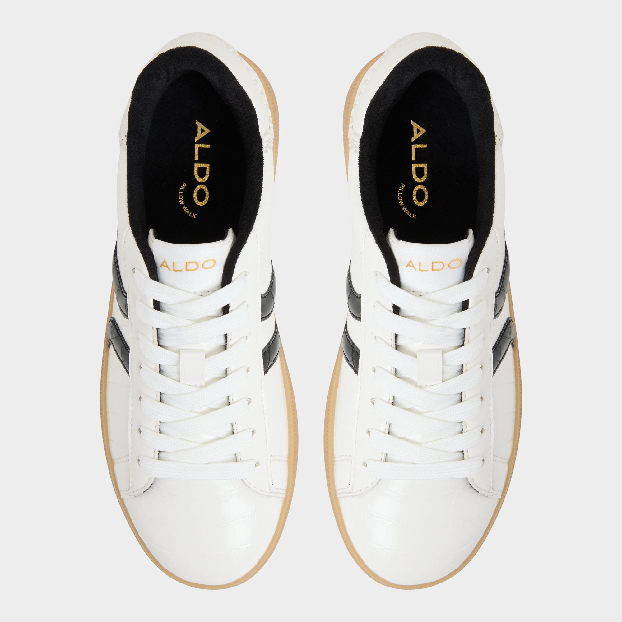 moca☆s Amazon.com | Skechers Women's Go Walk Arch Fit Iconic
