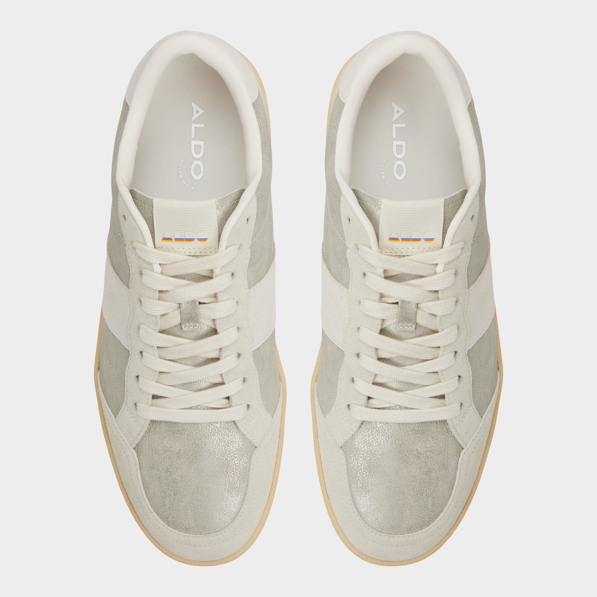 Top-down view of the Ivory Roscoe Low top sneaker
