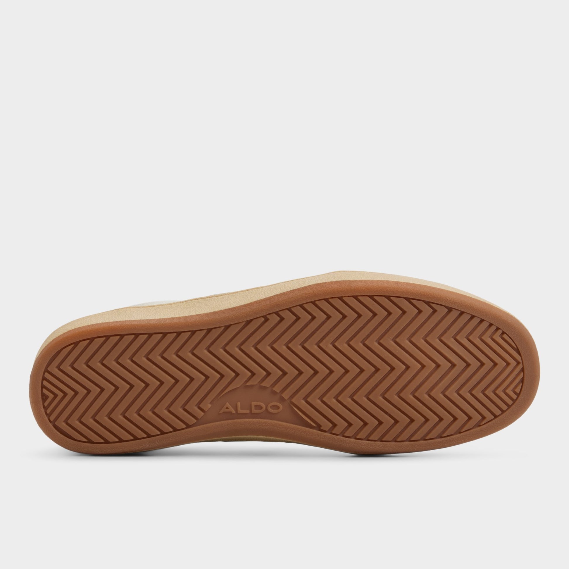 View of Beige Combo Roscoe Low top sneaker's sole