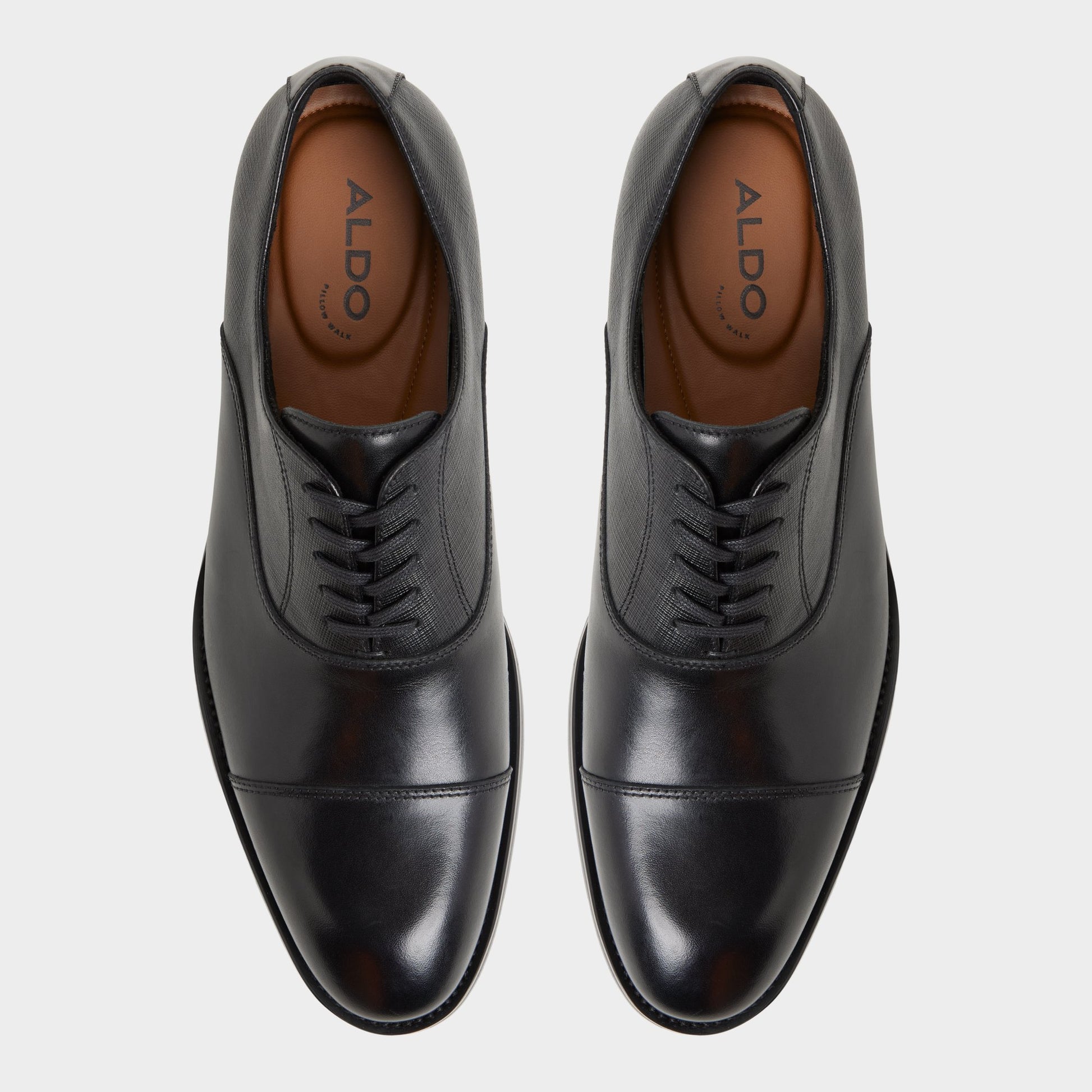 Top-down view of the Black Reece Oxford shoe