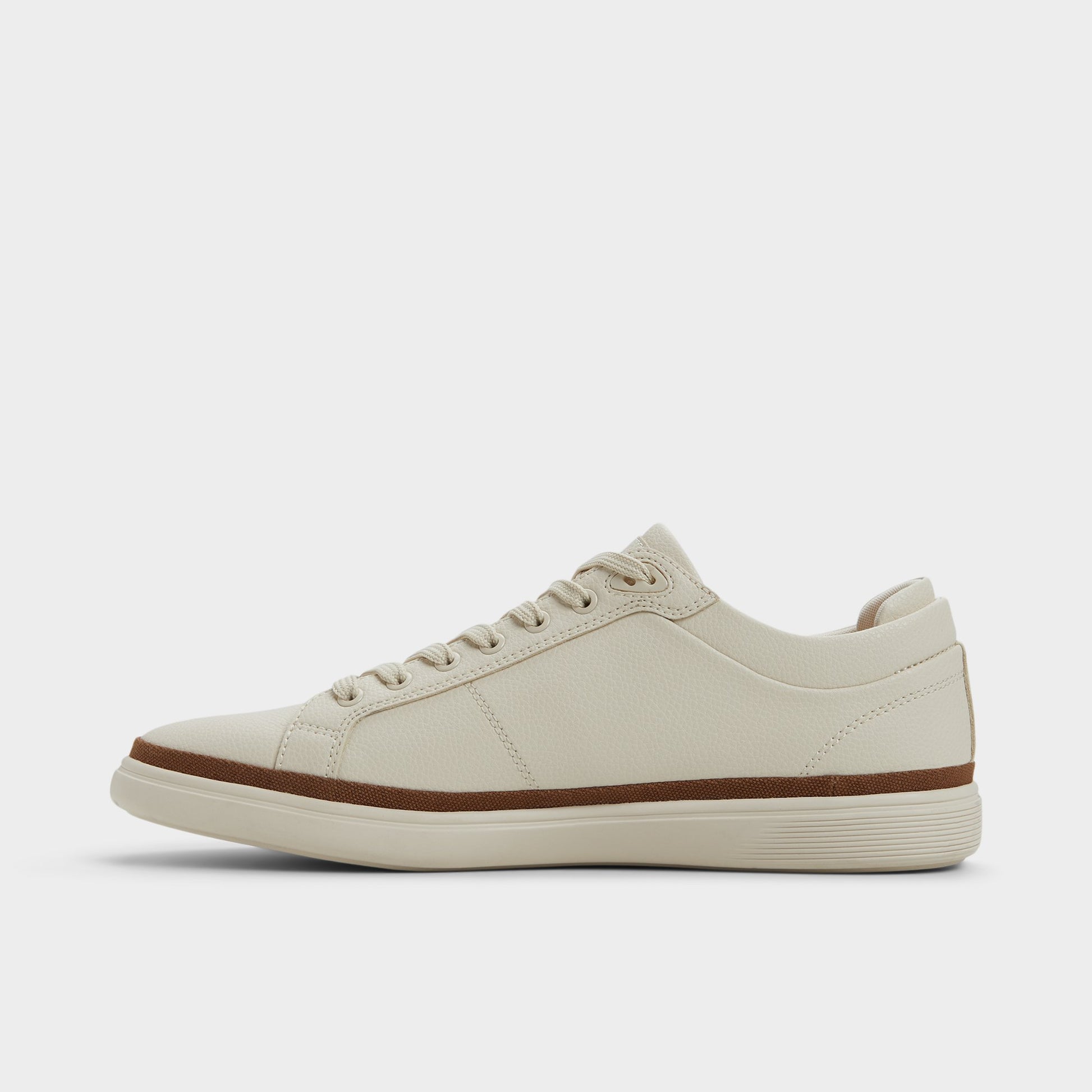 Side view of Light Beige Finespec Low top sneaker