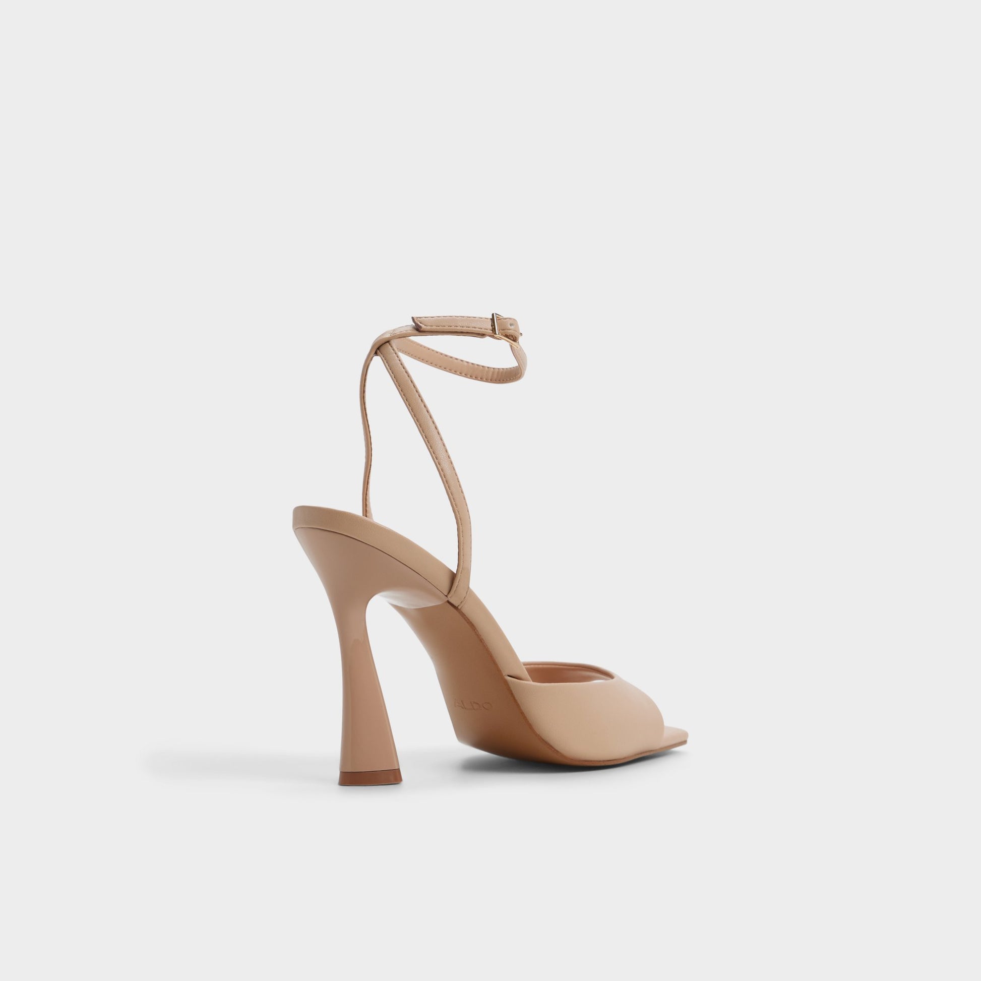 Three-quarter angle of Other medium beige Alisonn 's back side