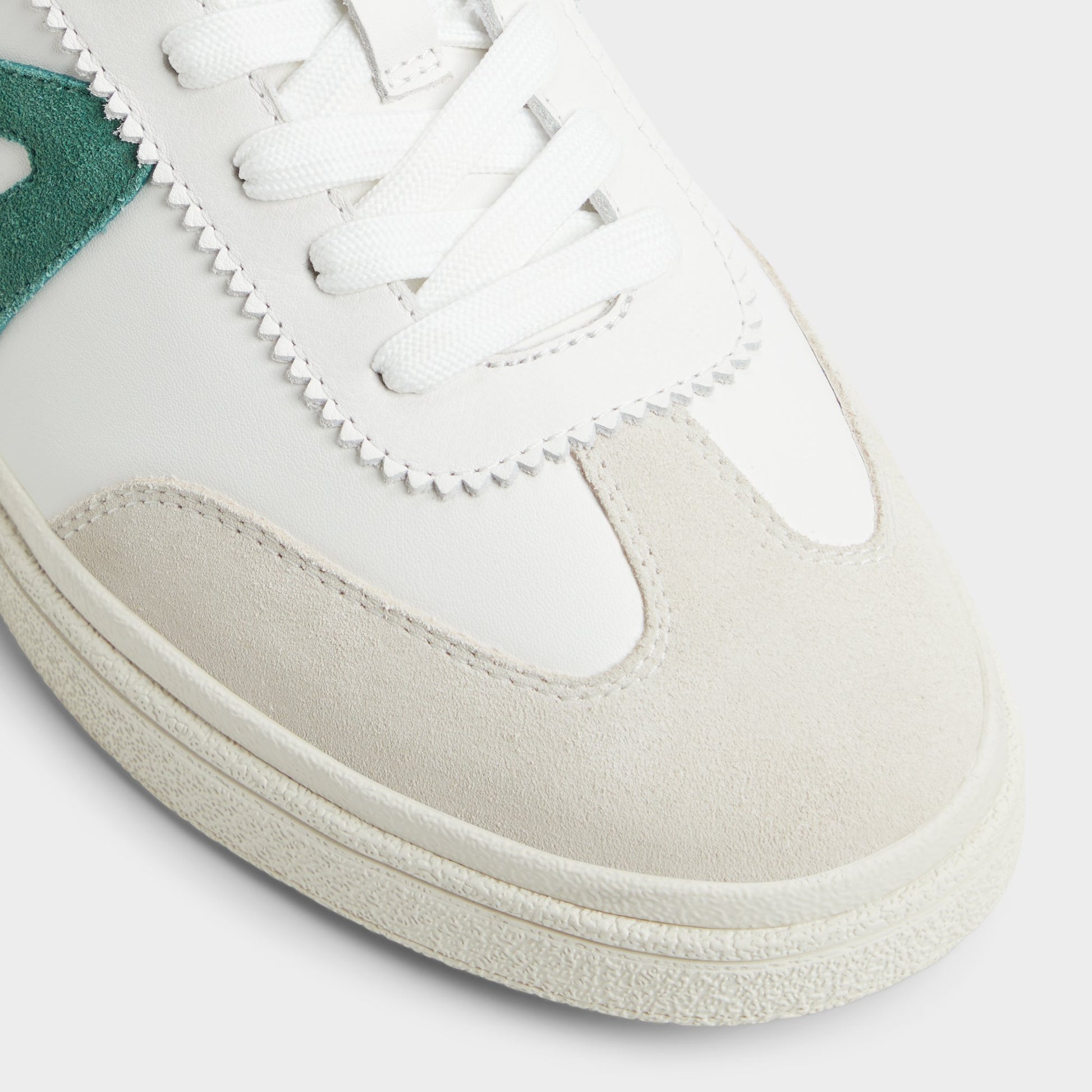 Close-up of the Other White Clubtrainer Low top sneaker