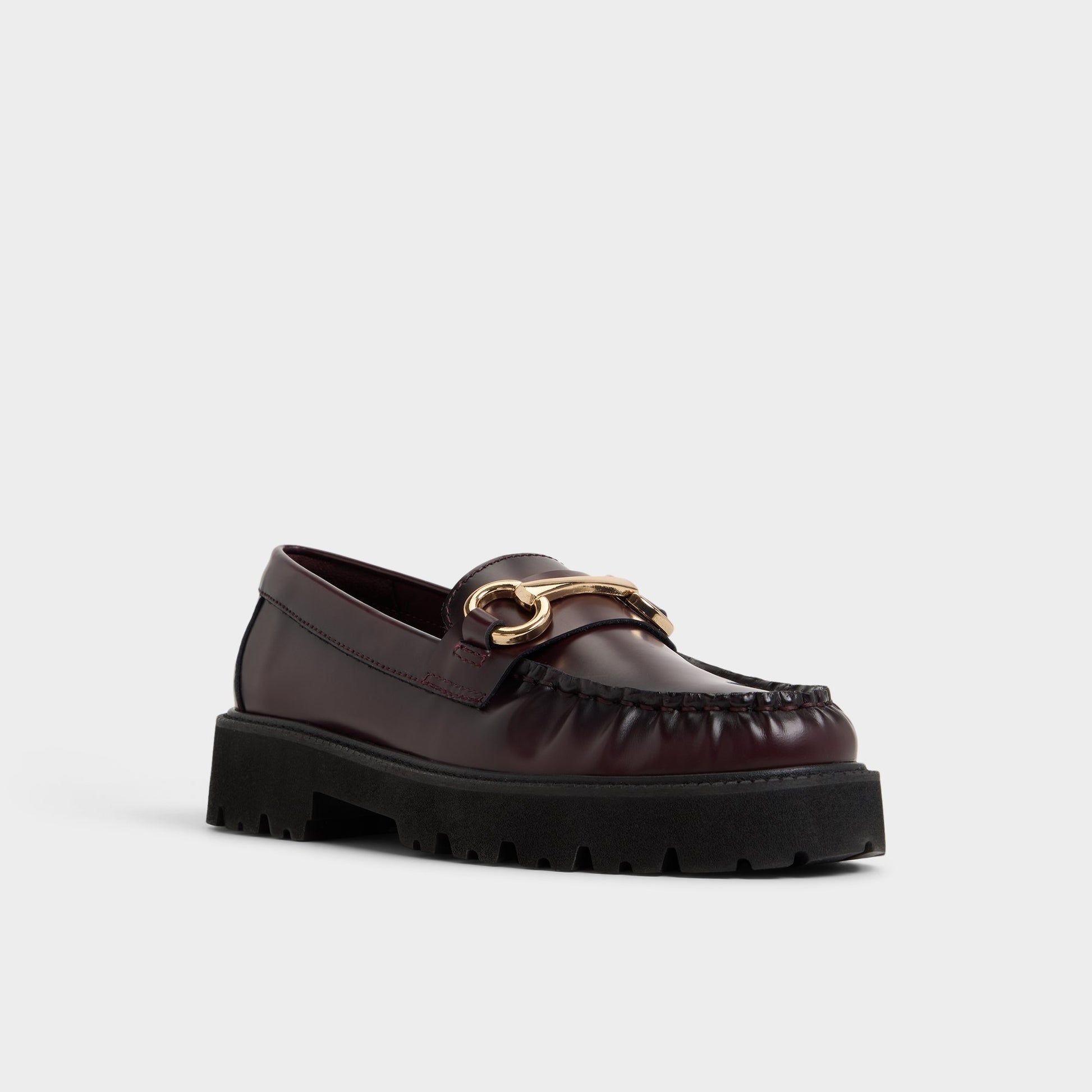 Three-quarter angle of Bordo Danrose Loafer's front side