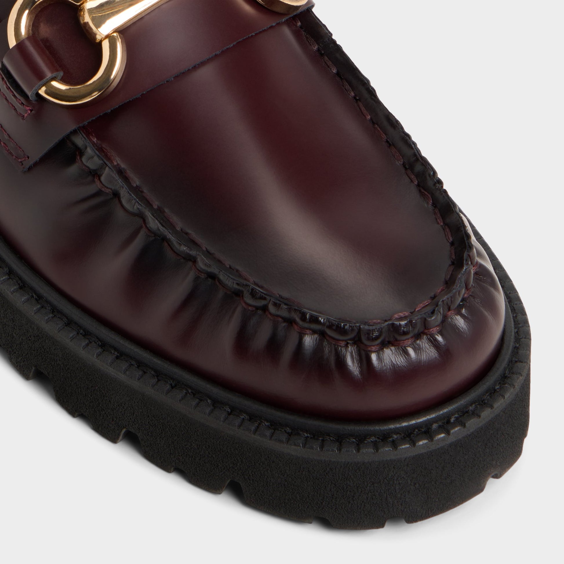 Close-up of the Bordo Danrose Loafer