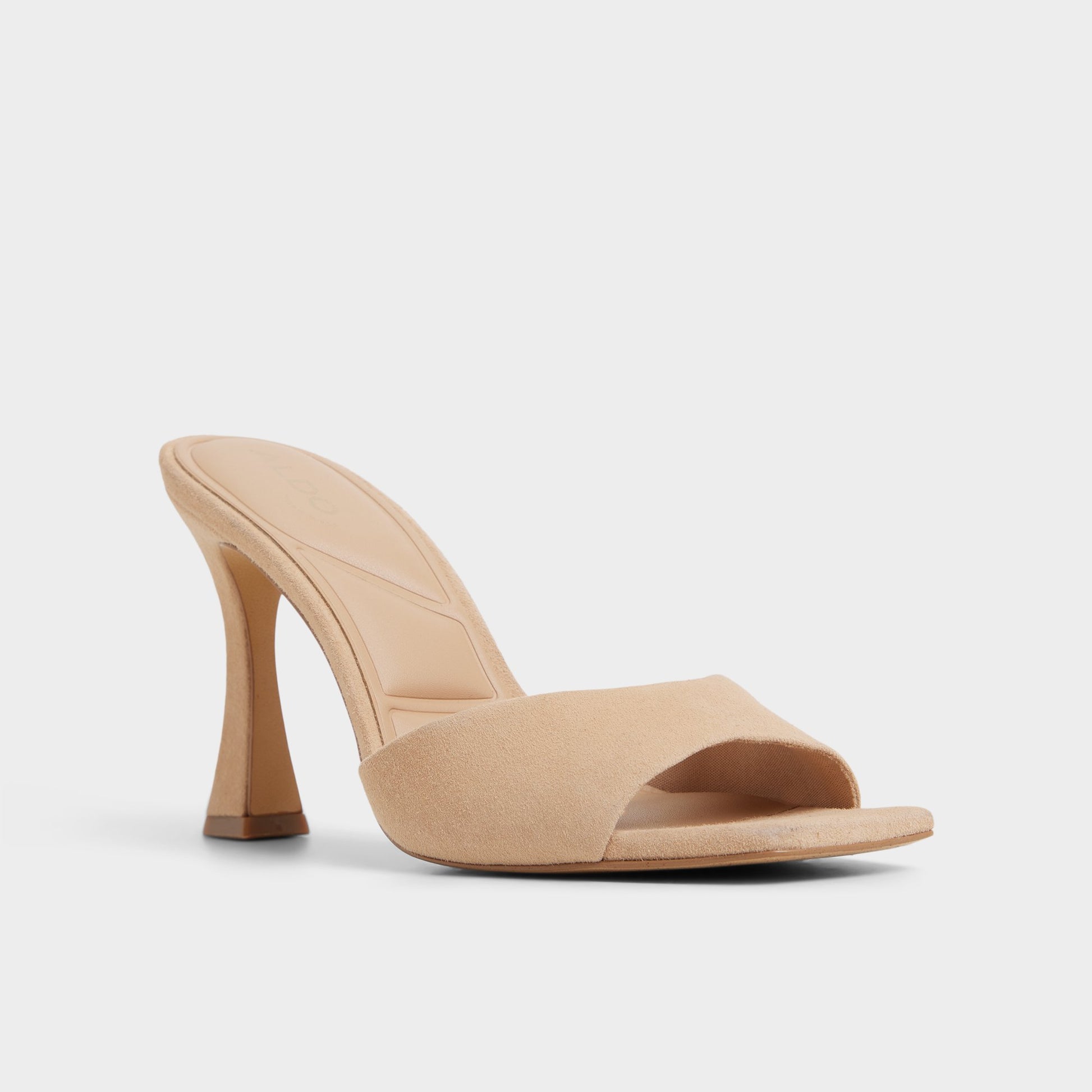 Three-quarter angle of Medium Beige Jennifer Heeled mule's front side