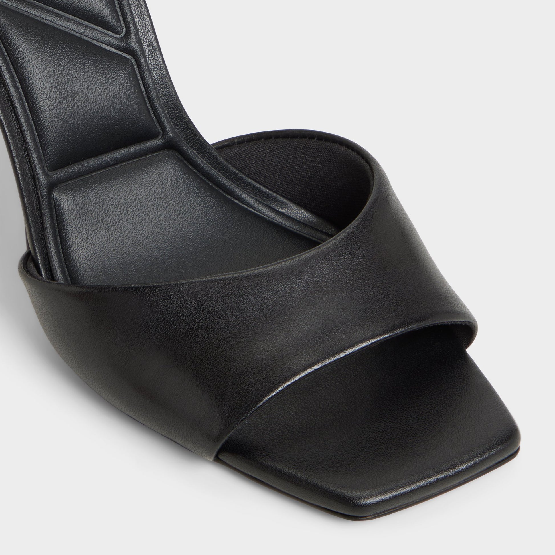 Close-up of the Black Jennifer Heeled mule