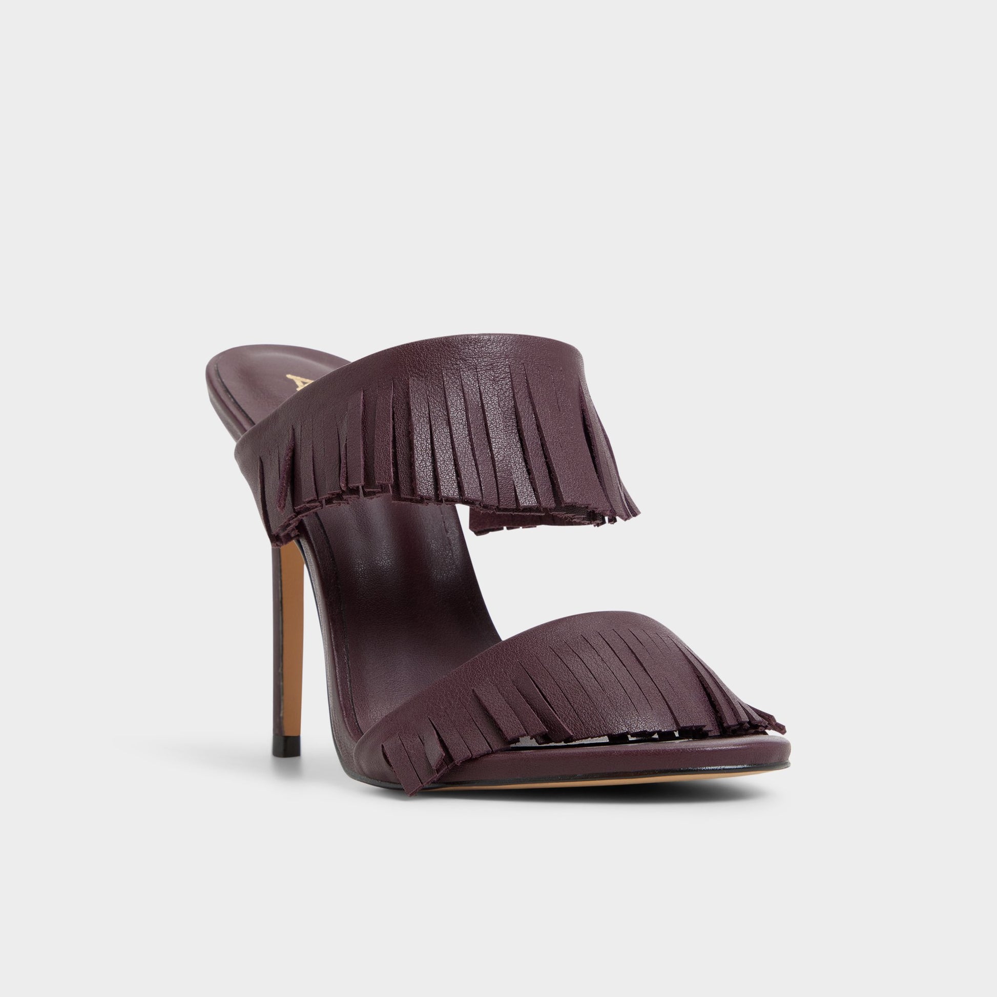 Three-quarter angle of Bordo Nahanie Heeled mule's front side