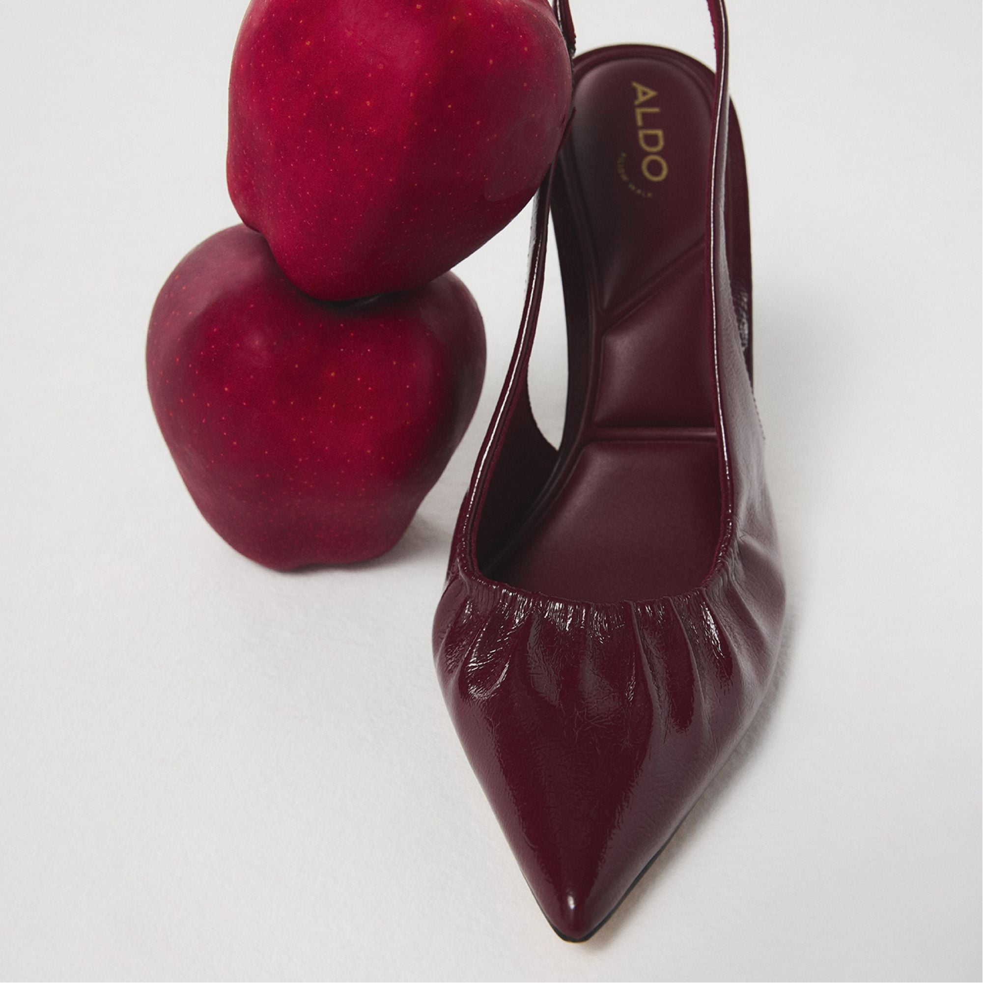 Mystie Bordo Women's Slingbacks – ALDO