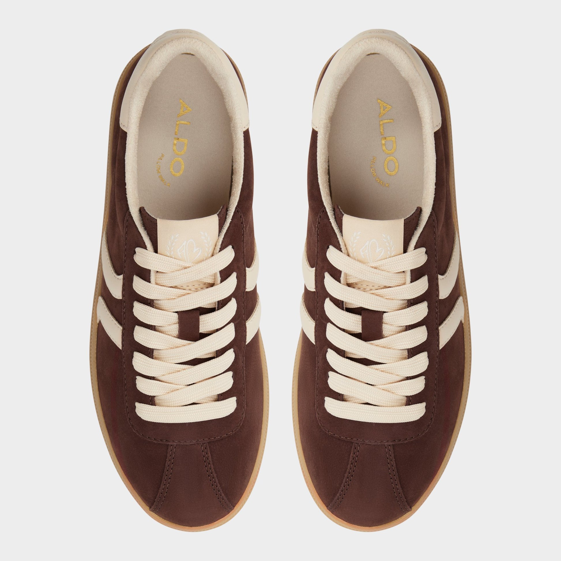Top-down view of the Dark Brown Chicsneaker Low top sneaker