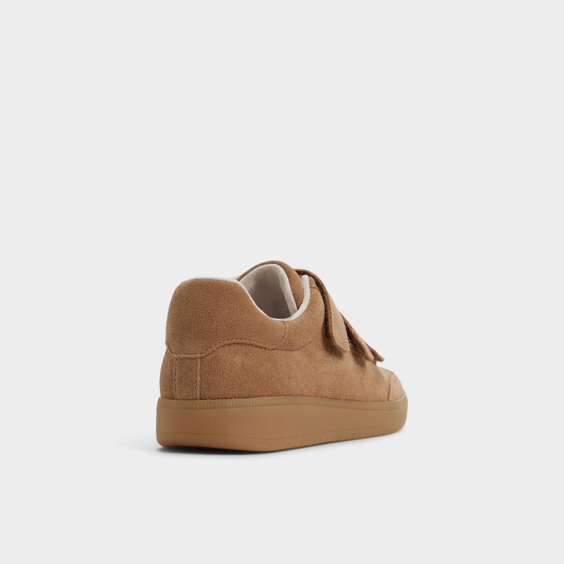 Three-quarter angle of Sand Tefi Jogger sneaker's back side