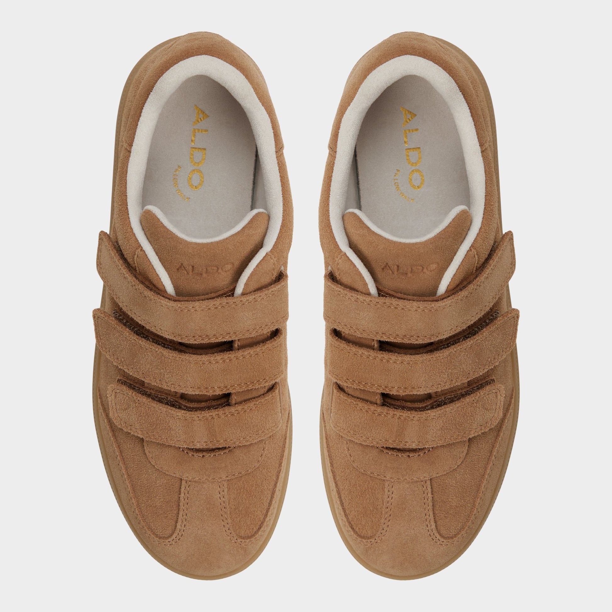 Top-down view of the Sand Tefi Jogger sneaker