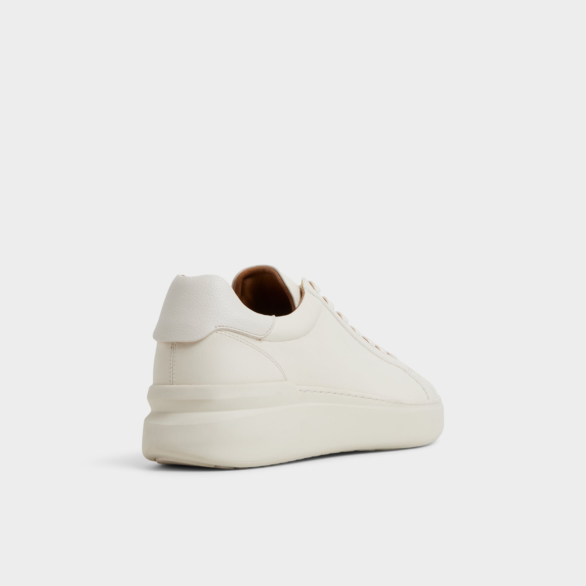 Three-quarter angle of Bone Toddy Low top sneaker's back side