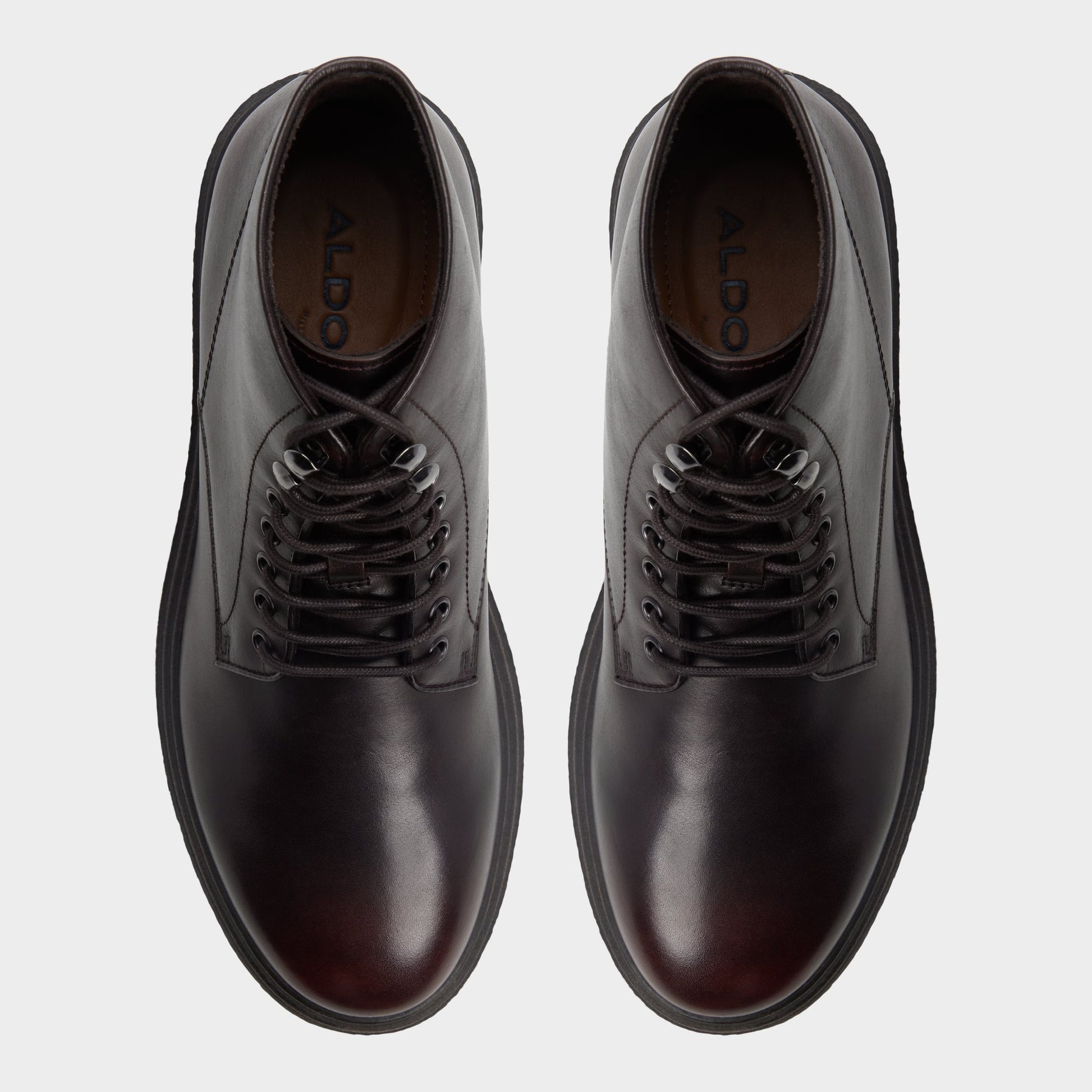 Top-down view of the Dark brown Walton Lace-up boot